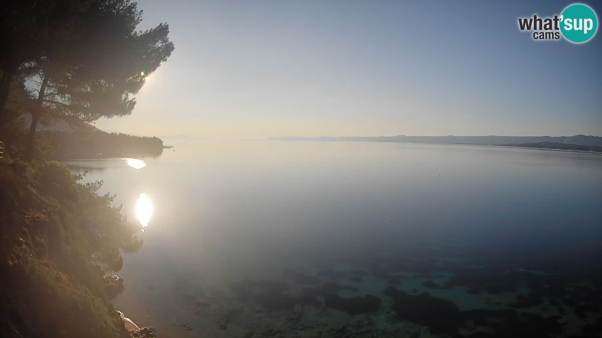 Webcam Spiaggia Potočine Bol – Vista live sulla spiaggia Borak, Isola di Brač
