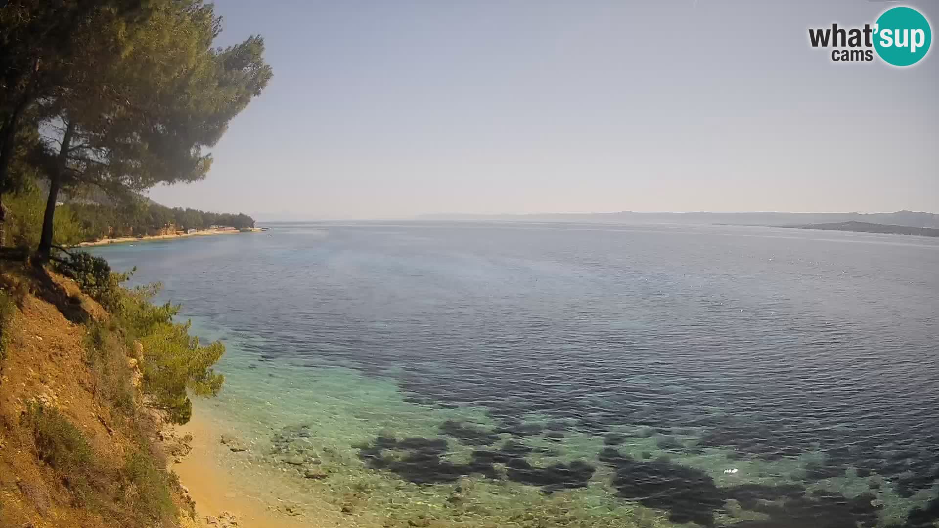 Spletna kamera Plaža Potočine Bol – Pogled v živo na plažo Borak, otok Brač