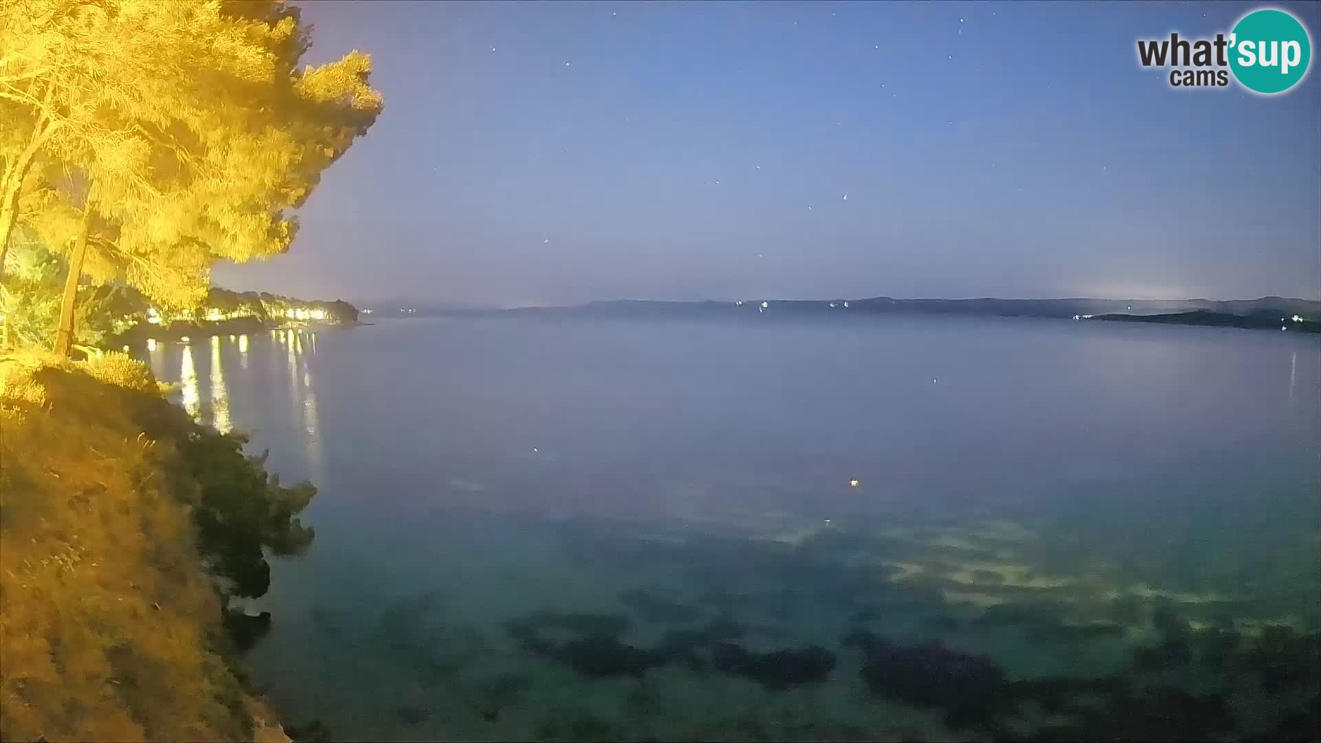 Webcam Spiaggia Potočine Bol – Vista live sulla spiaggia Borak, Isola di Brač
