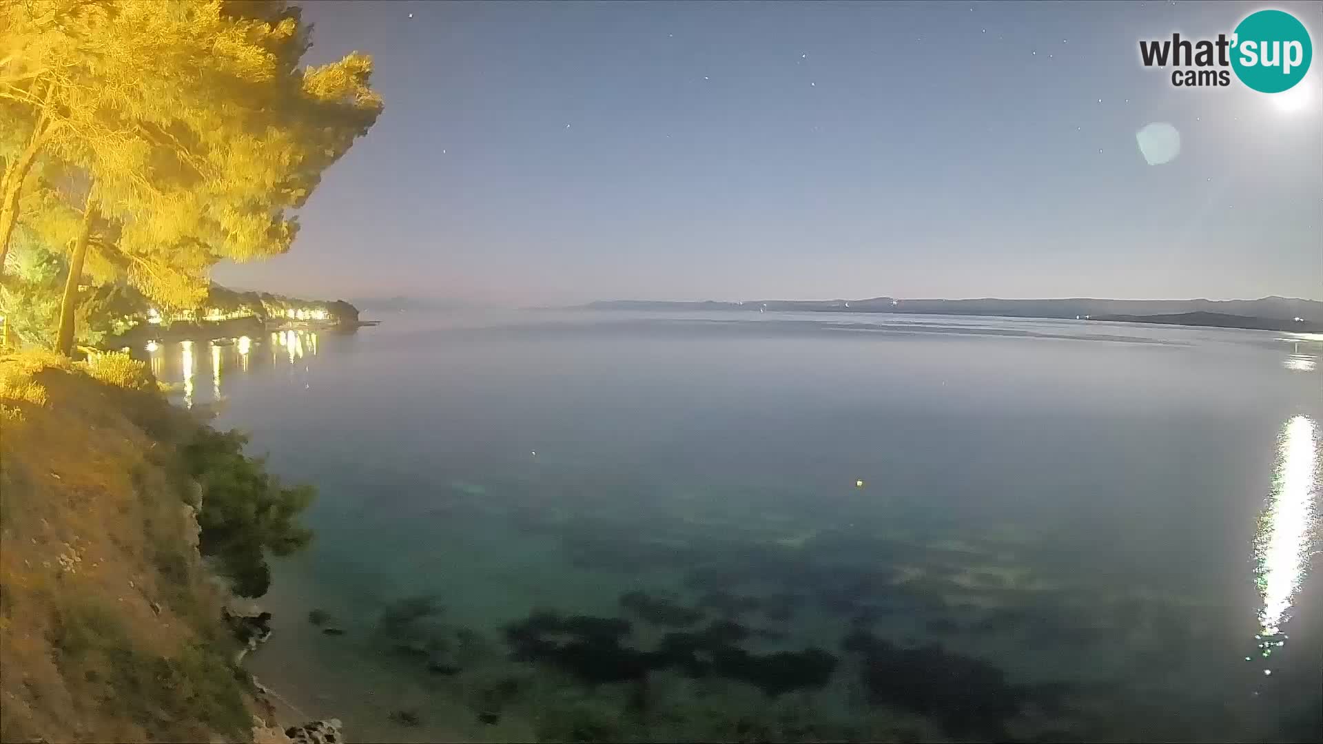 Web kamera Potočine Bol – Pogled uživo na plažu Borak, otok Brač