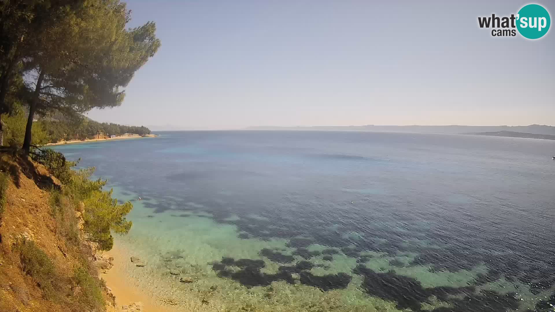 Spletna kamera Plaža Potočine Bol – Pogled v živo na plažo Borak, otok Brač
