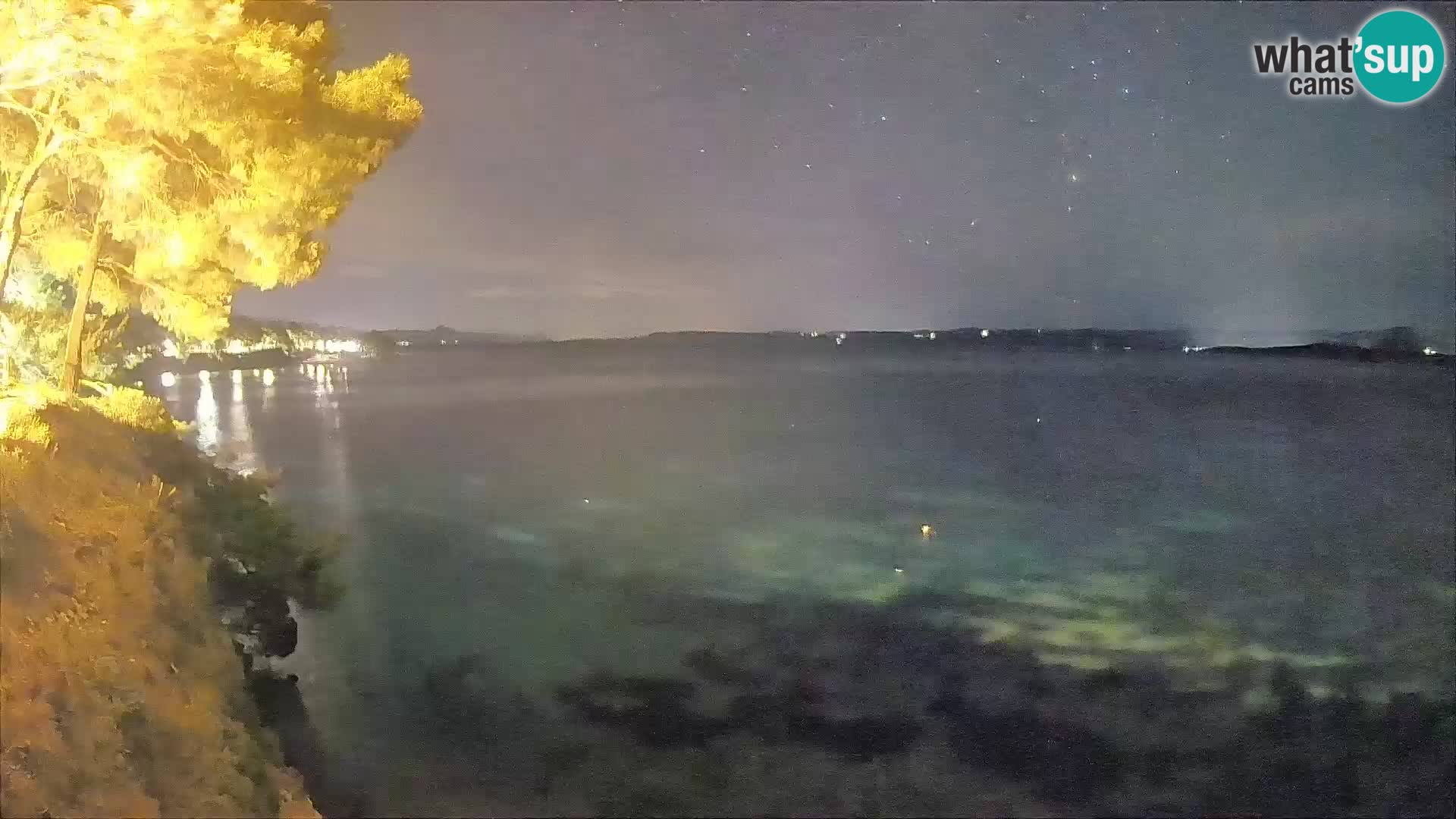 Webcam Spiaggia Potočine Bol – Vista live sulla spiaggia Borak, Isola di Brač