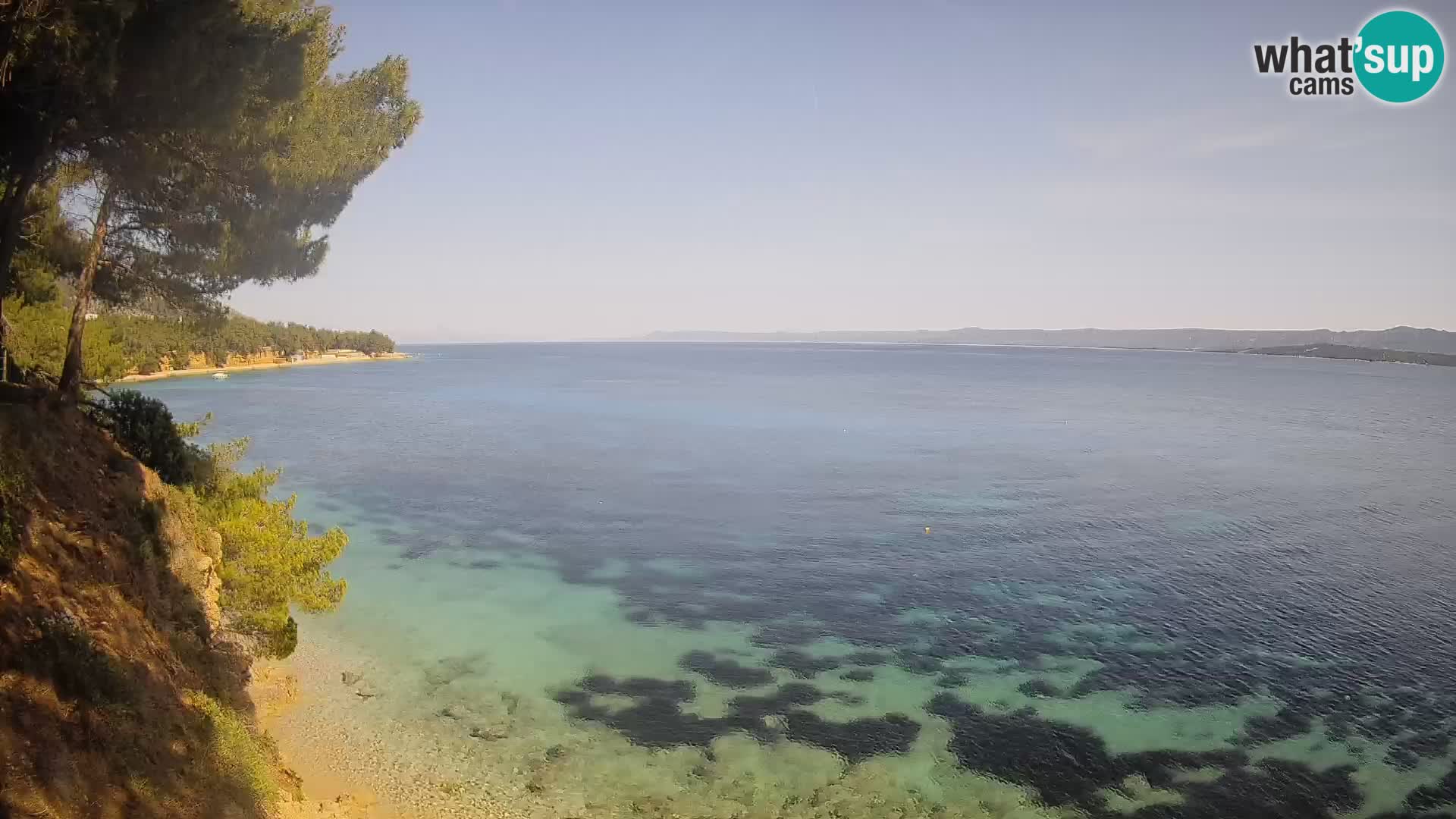 Spletna kamera Plaža Potočine Bol – Pogled v živo na plažo Borak, otok Brač