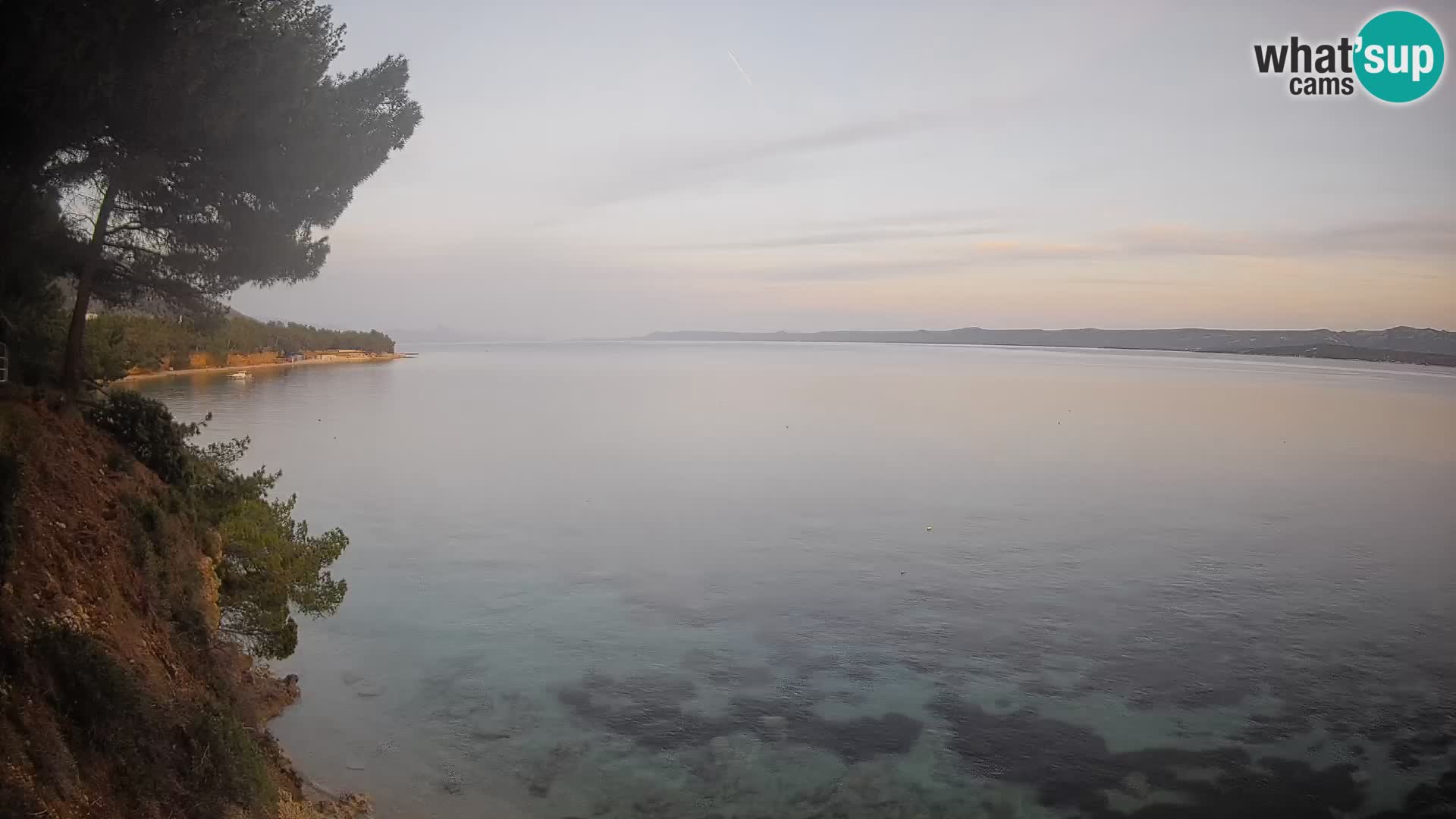 Webcam Spiaggia Potočine Bol – Vista live sulla spiaggia Borak, Isola di Brač
