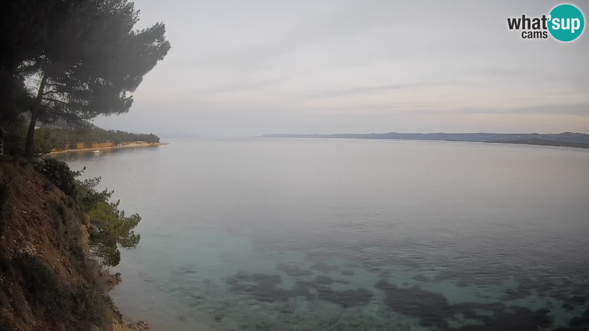 Web kamera Potočine Bol – Pogled uživo na plažu Borak, otok Brač