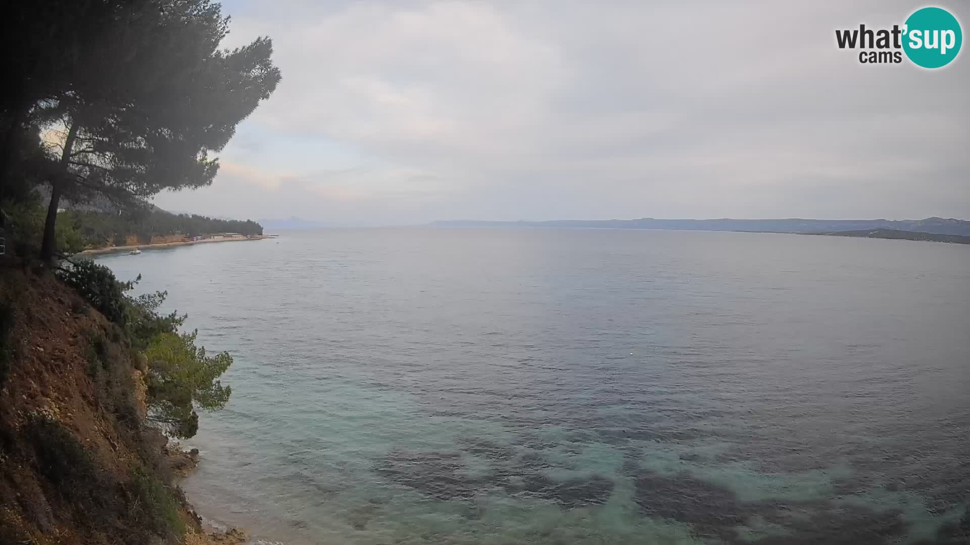 Web kamera Potočine Bol – Pogled uživo na plažu Borak, otok Brač