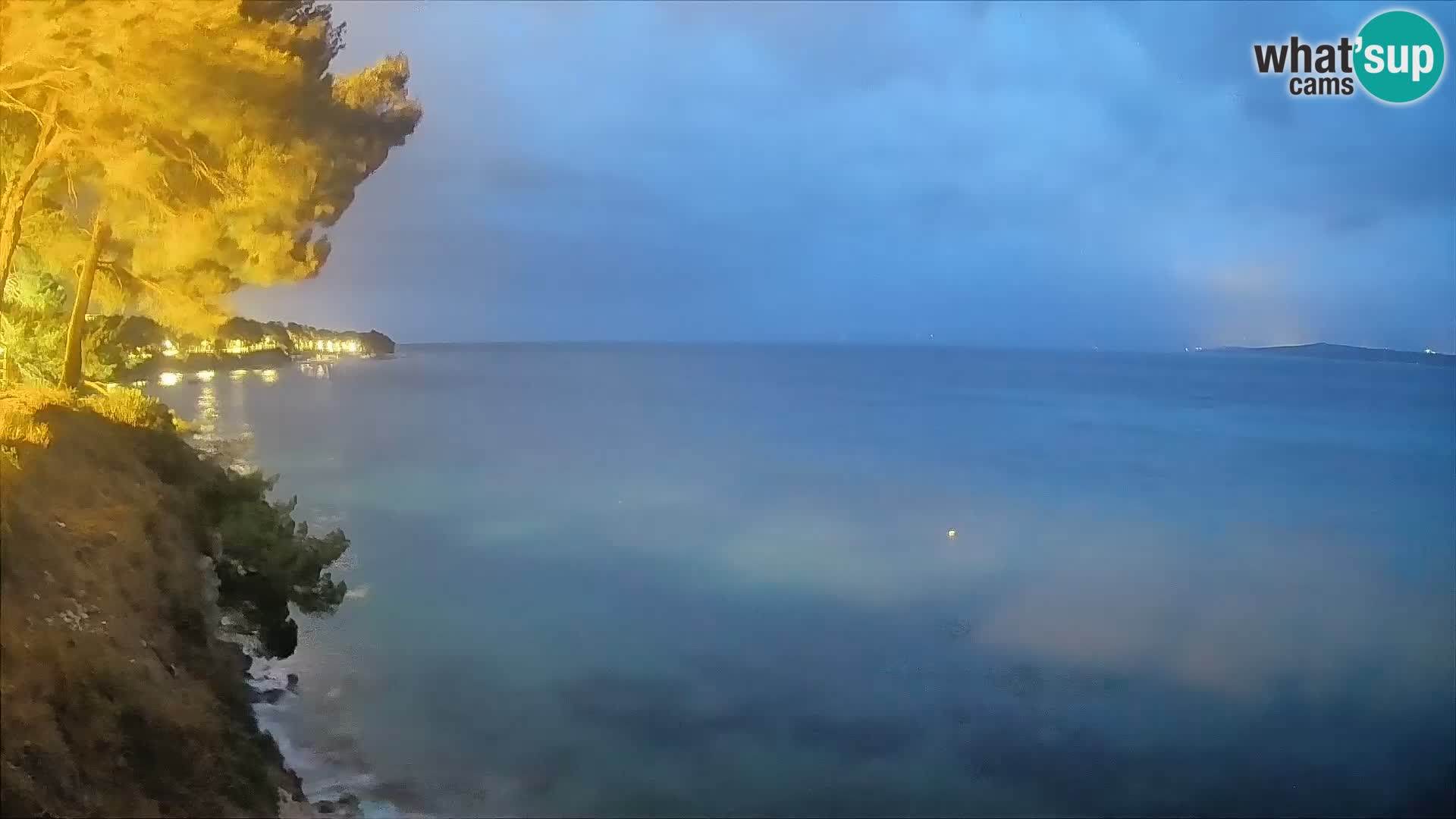 Web kamera Potočine Bol – Pogled uživo na plažu Borak, otok Brač