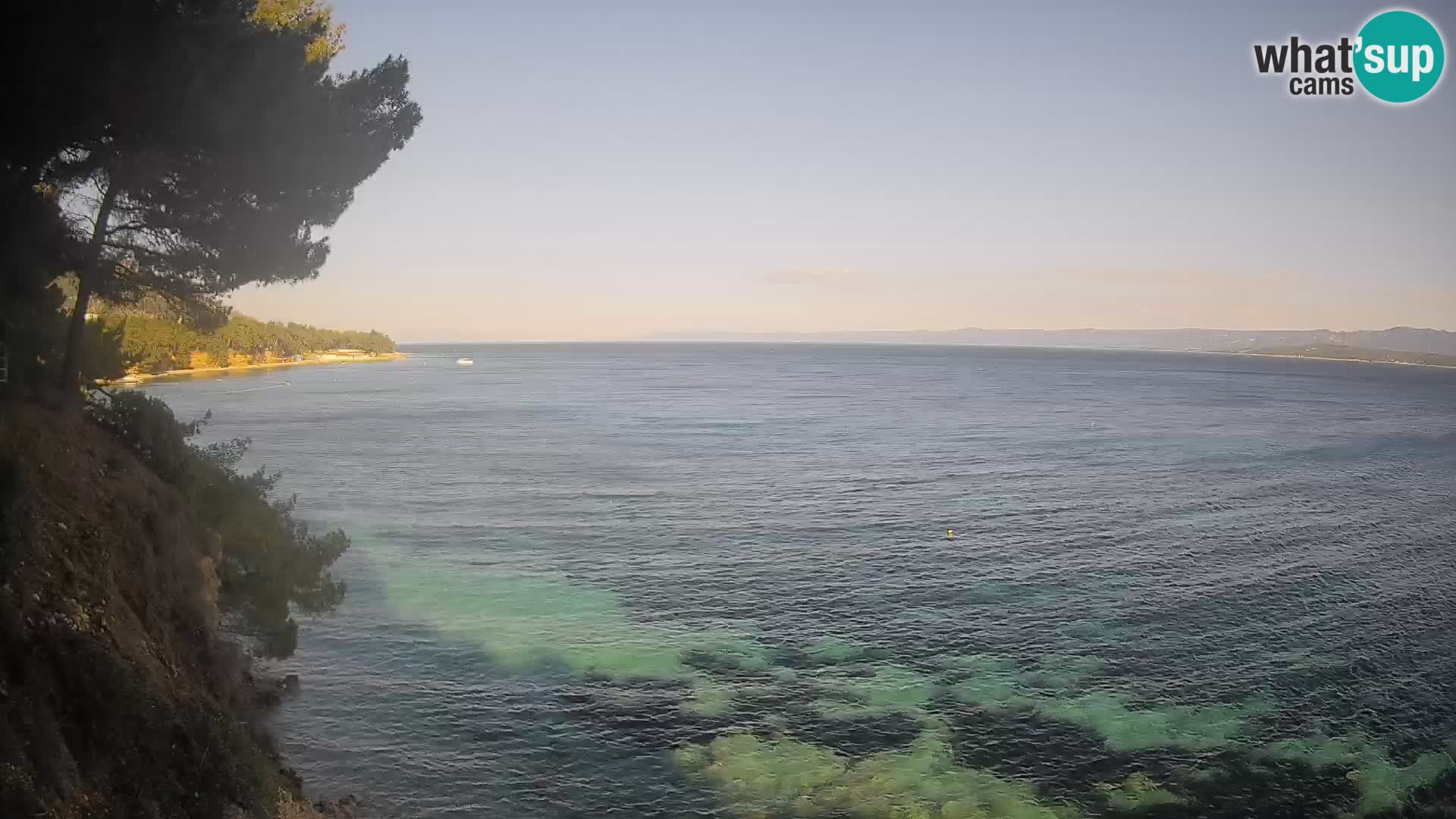 Web kamera Potočine Bol – Pogled uživo na plažu Borak, otok Brač
