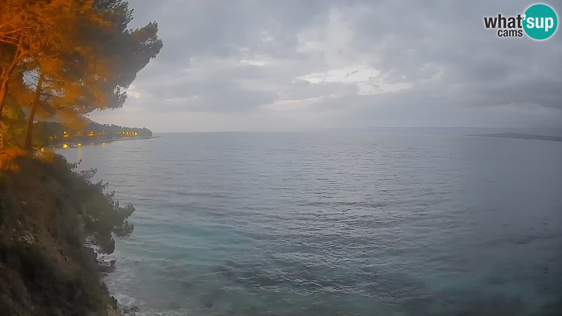 Web kamera Potočine Bol – Pogled uživo na plažu Borak, otok Brač