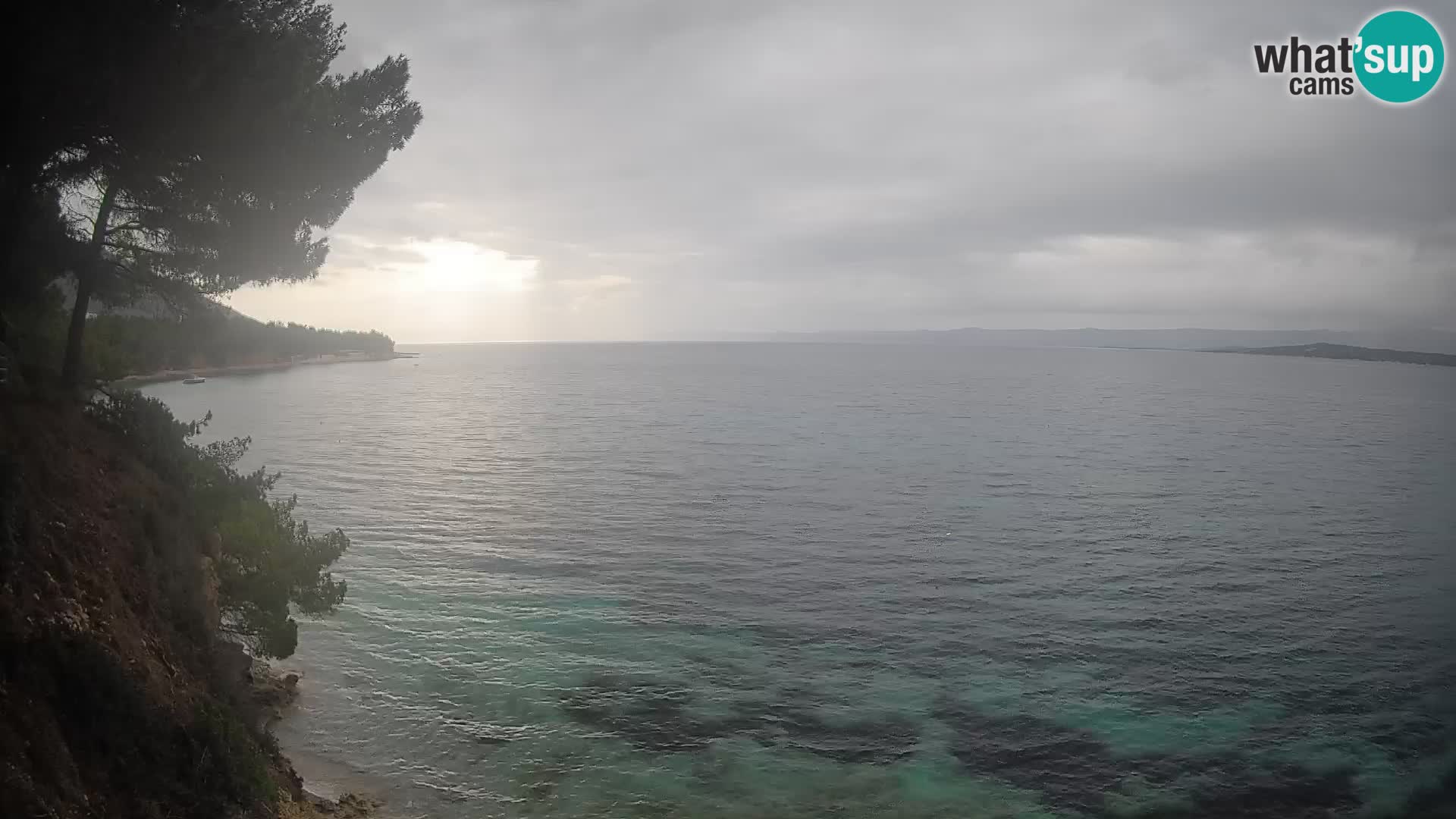 Web kamera Potočine Bol – Pogled uživo na plažu Borak, otok Brač