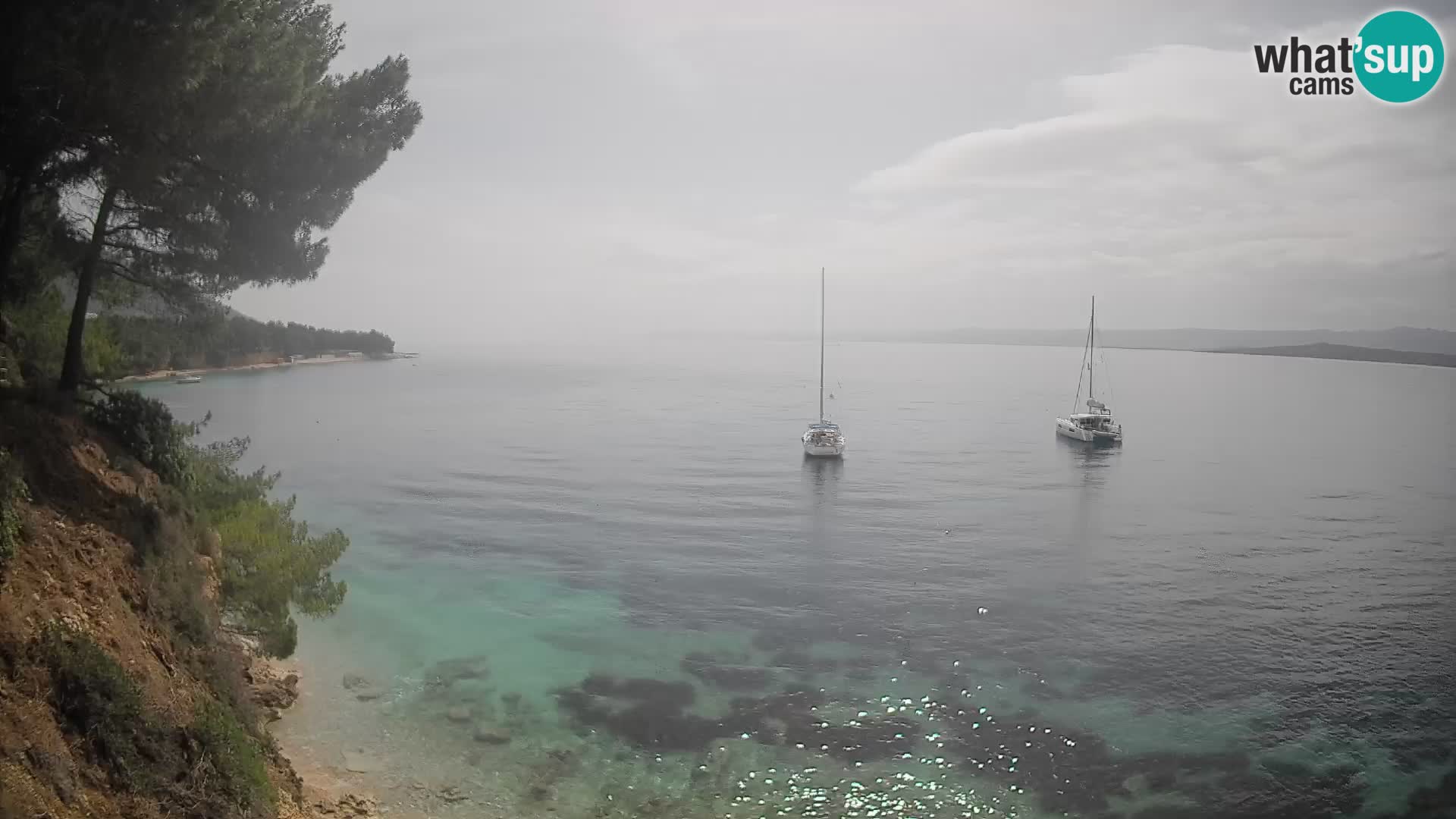 Web kamera Potočine Bol – Pogled uživo na plažu Borak, otok Brač