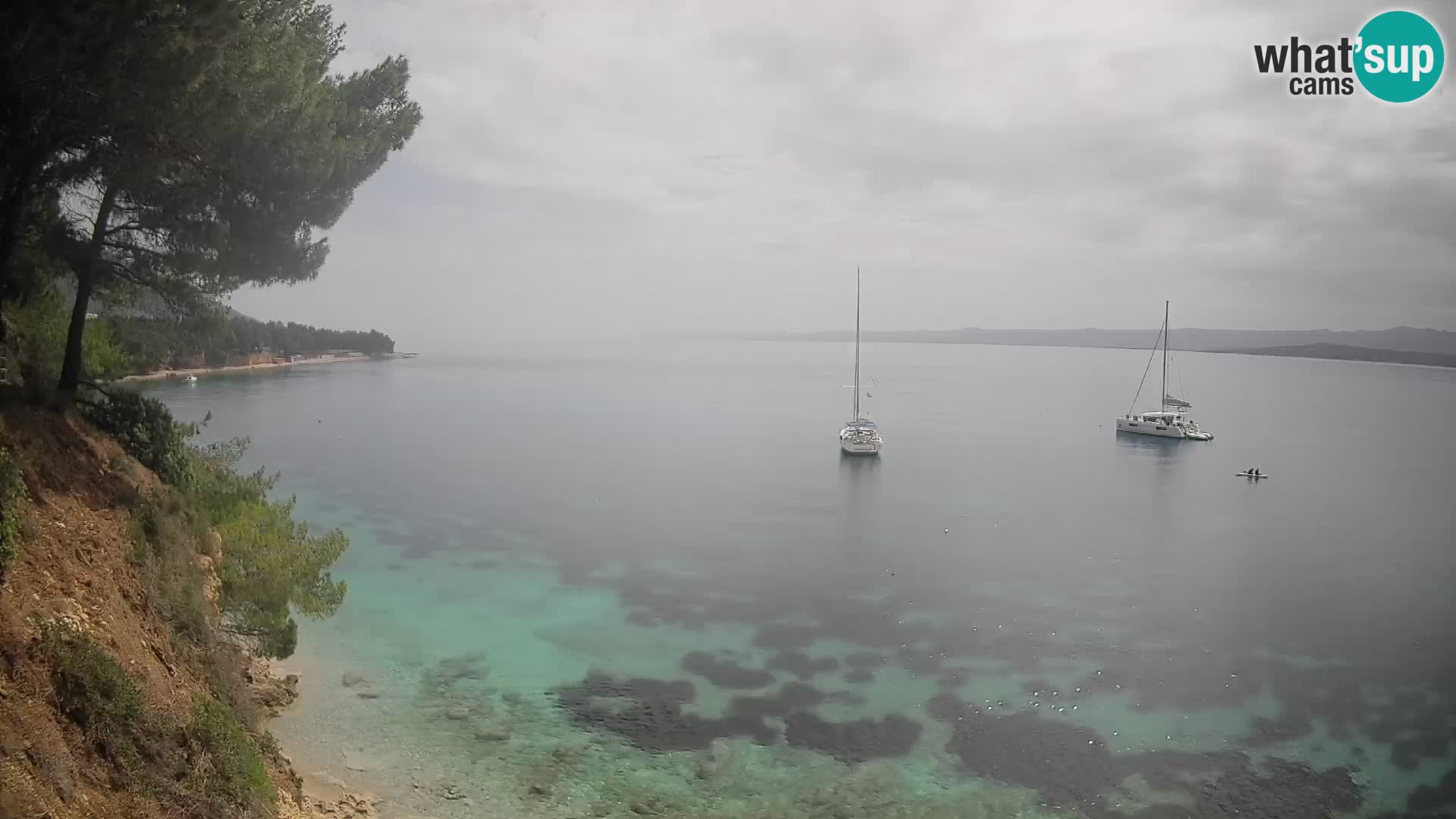 Web kamera Potočine Bol – Pogled uživo na plažu Borak, otok Brač