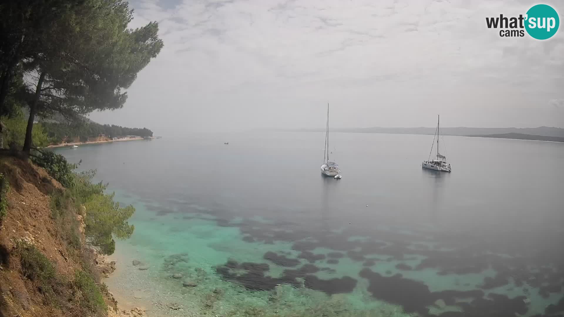 Web kamera Potočine Bol – Pogled uživo na plažu Borak, otok Brač