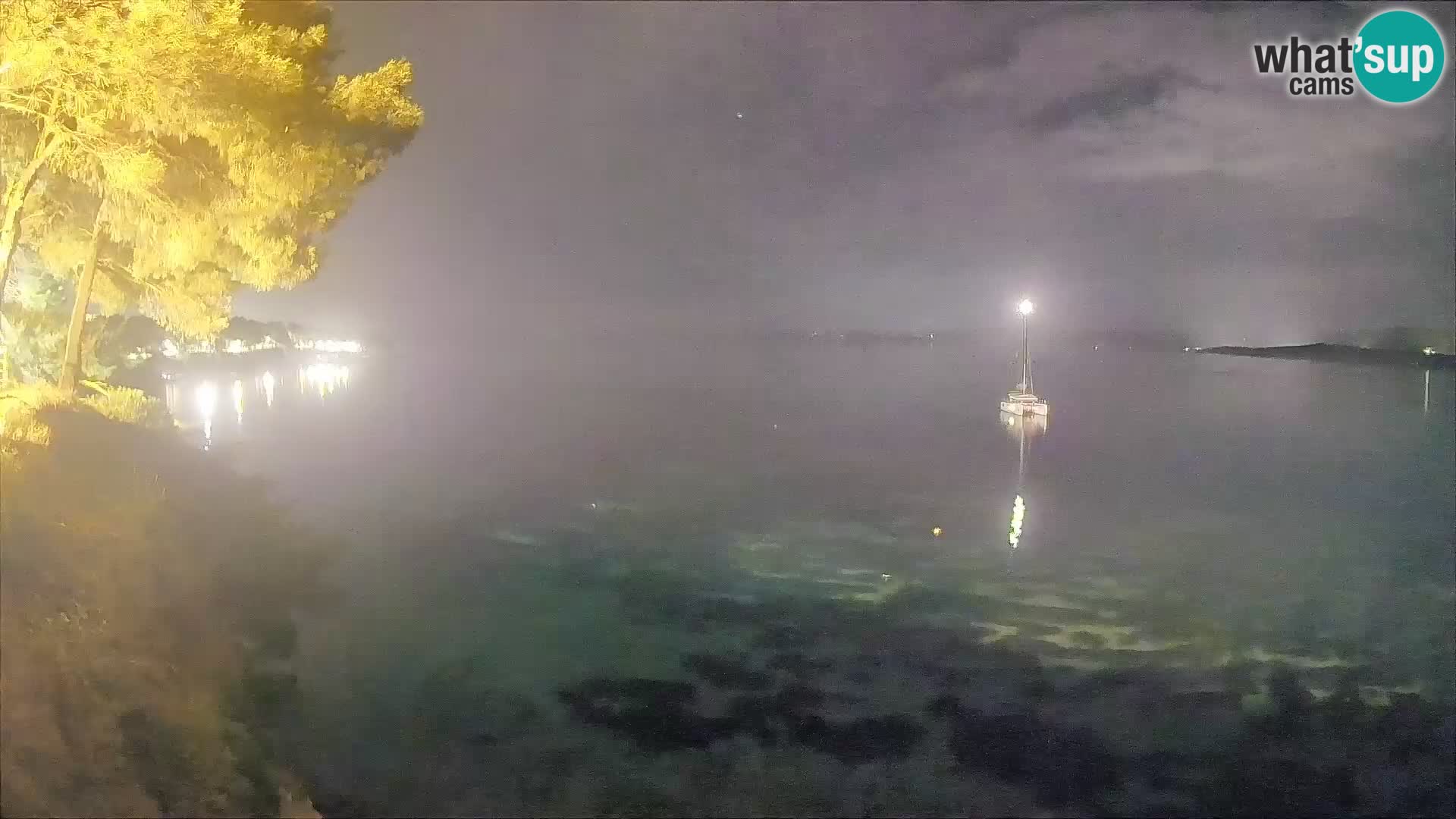 Webcam Playa Potočine Bol – Vista en vivo de Borak Beach, Isla de Brač