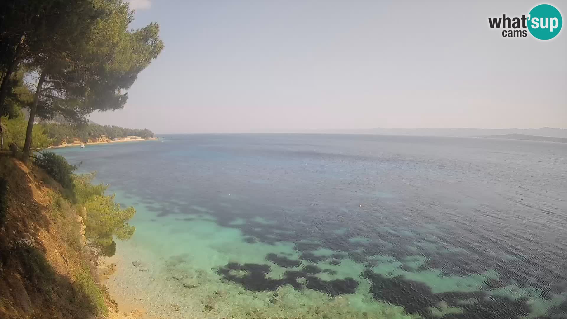 Spletna kamera Plaža Potočine Bol – Pogled v živo na plažo Borak, otok Brač