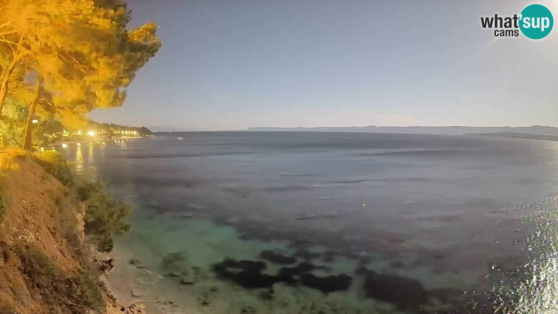 Web kamera Potočine Bol – Pogled uživo na plažu Borak, otok Brač