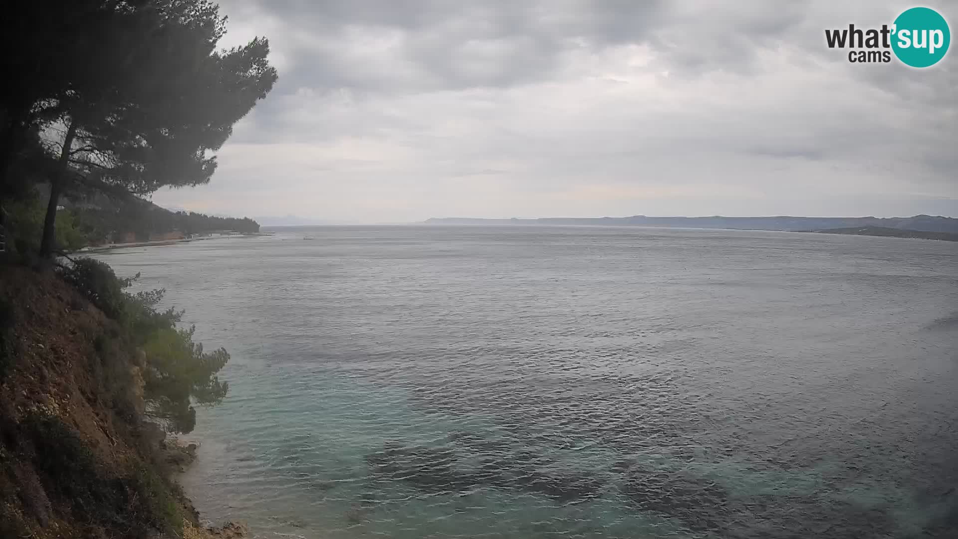 Spletna kamera Plaža Potočine Bol – Pogled v živo na plažo Borak, otok Brač