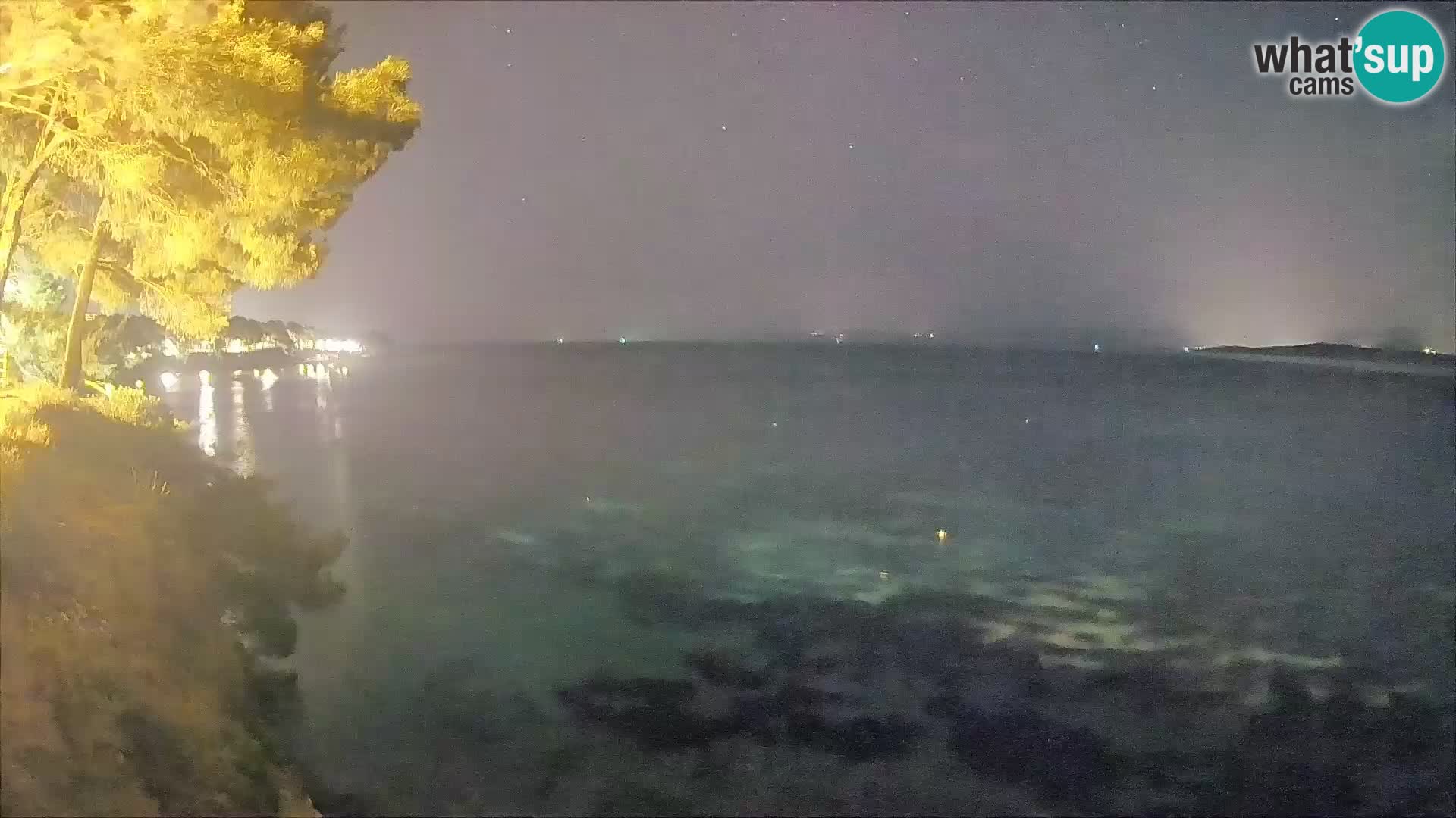 Web kamera Potočine Bol – Pogled uživo na plažu Borak, otok Brač