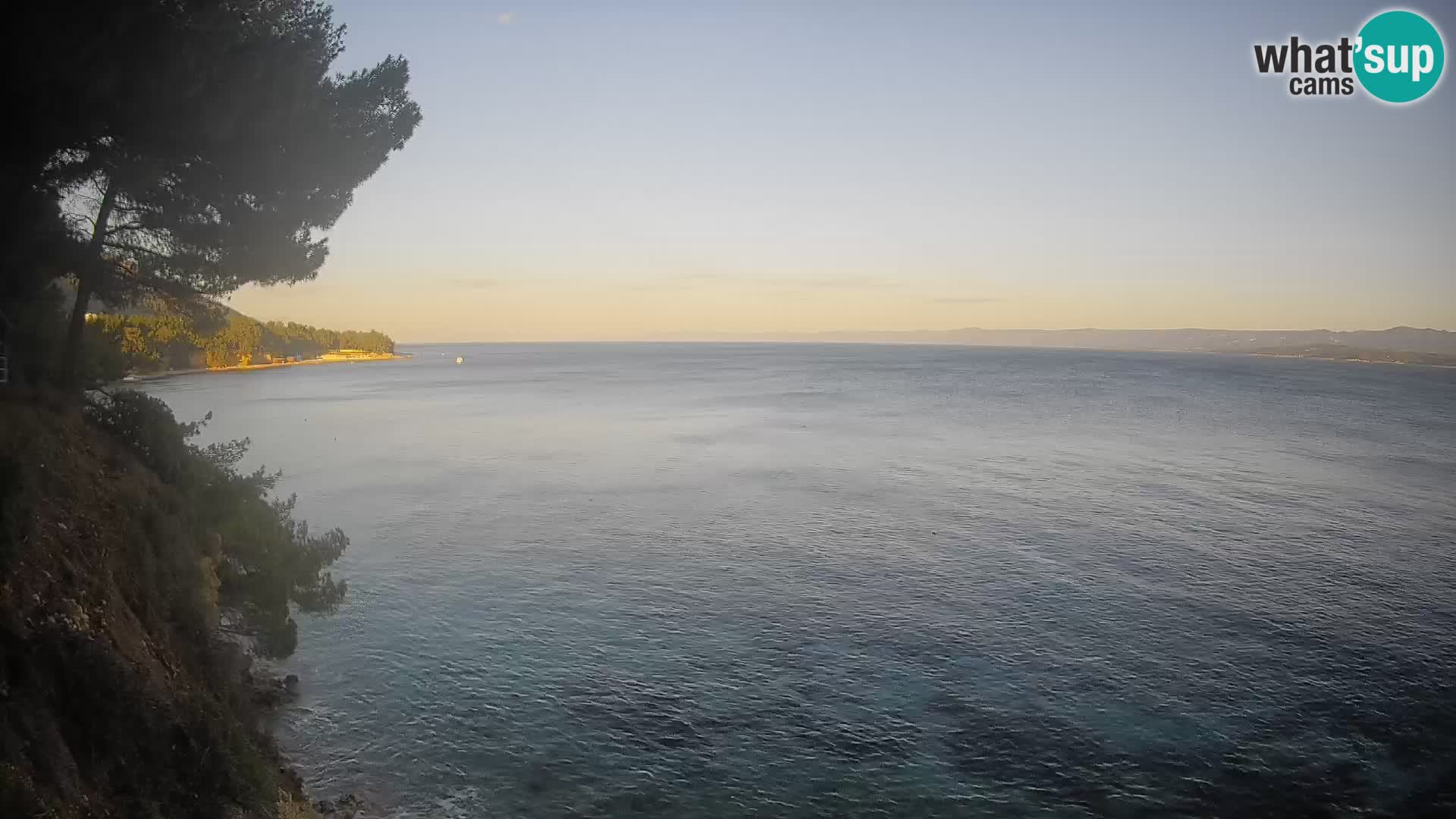 Webcam Spiaggia Potočine Bol – Vista live sulla spiaggia Borak, Isola di Brač