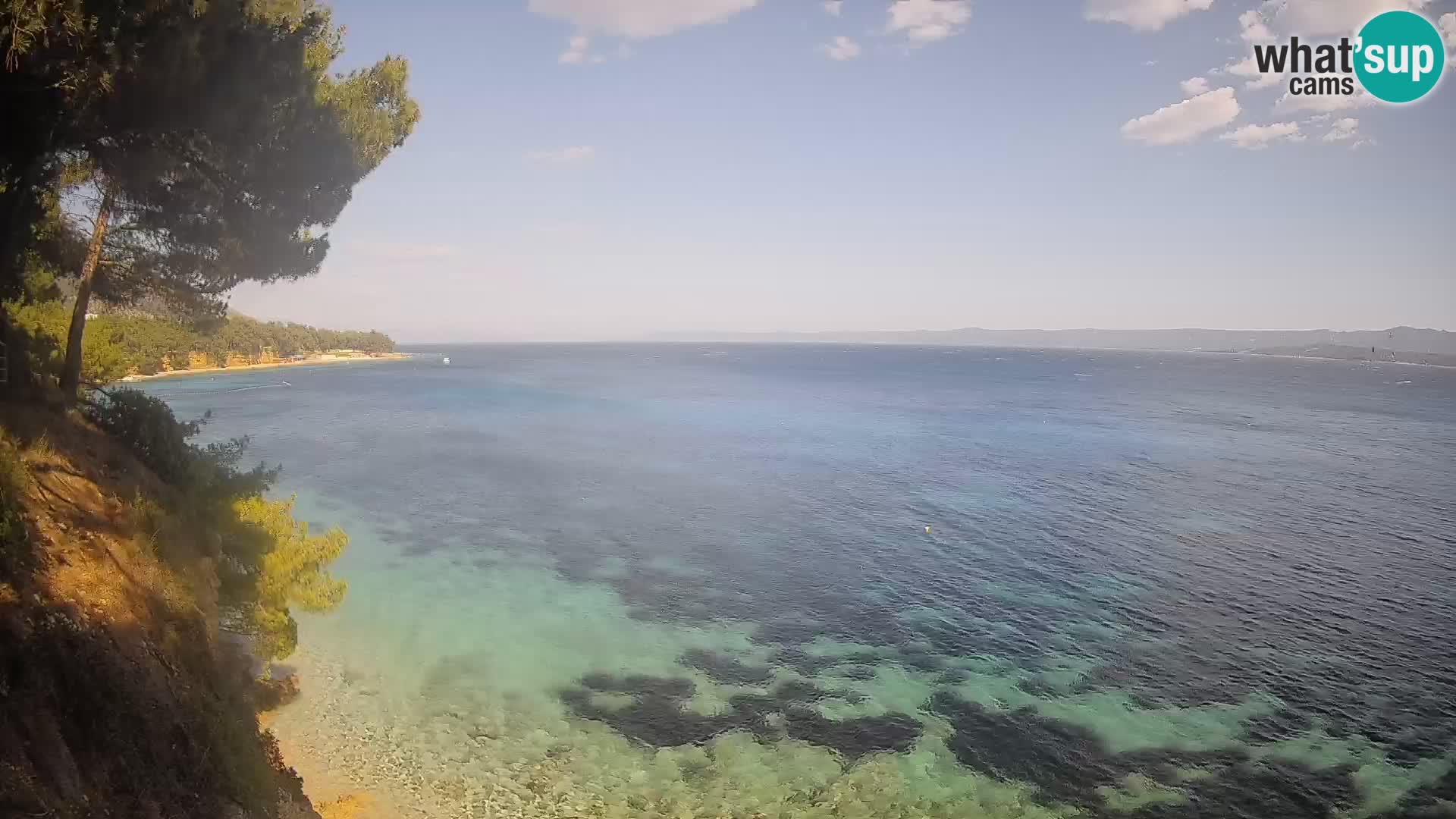 Spletna kamera Plaža Potočine Bol – Pogled v živo na plažo Borak, otok Brač