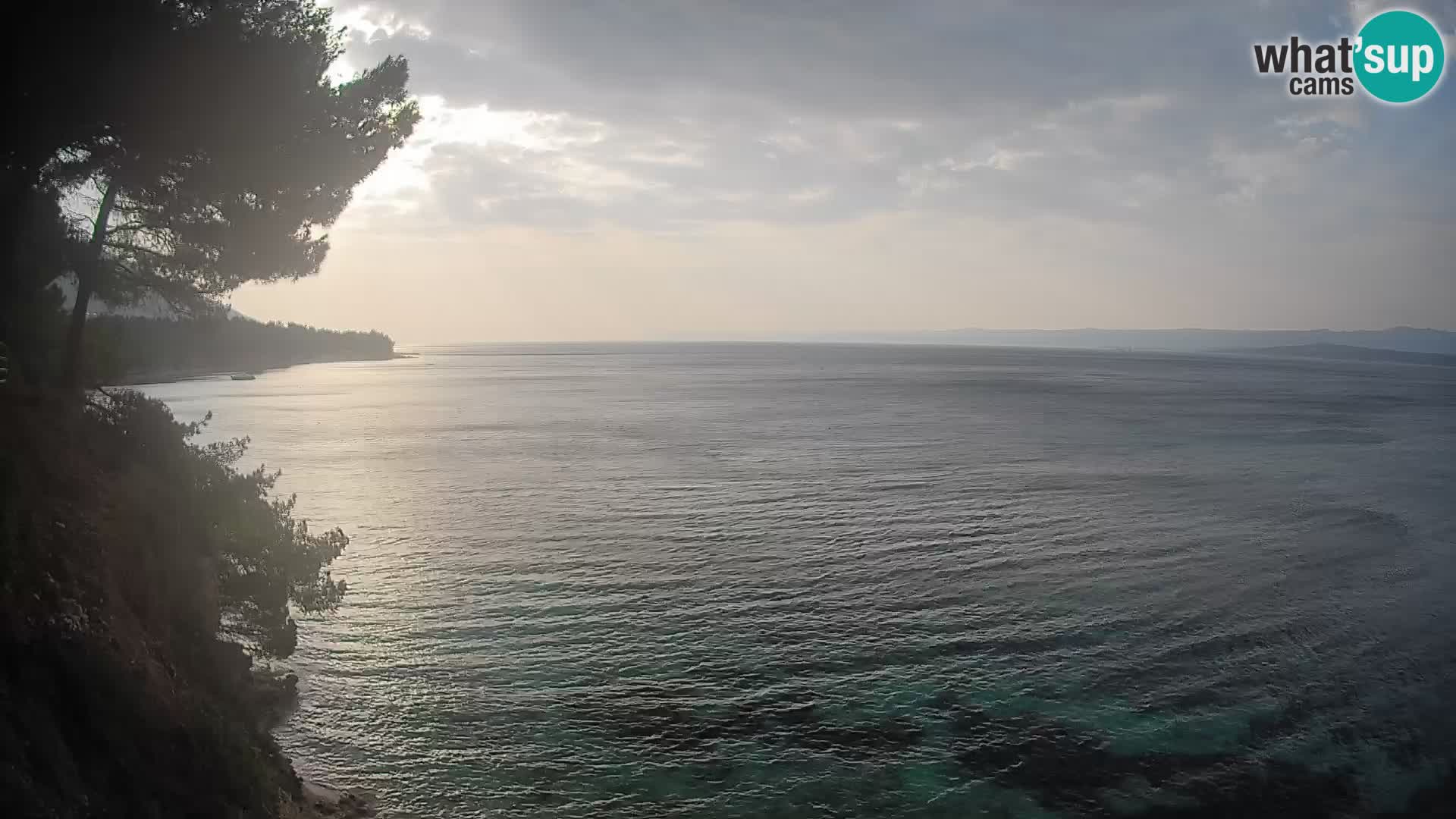 Web kamera Potočine Bol – Pogled uživo na plažu Borak, otok Brač