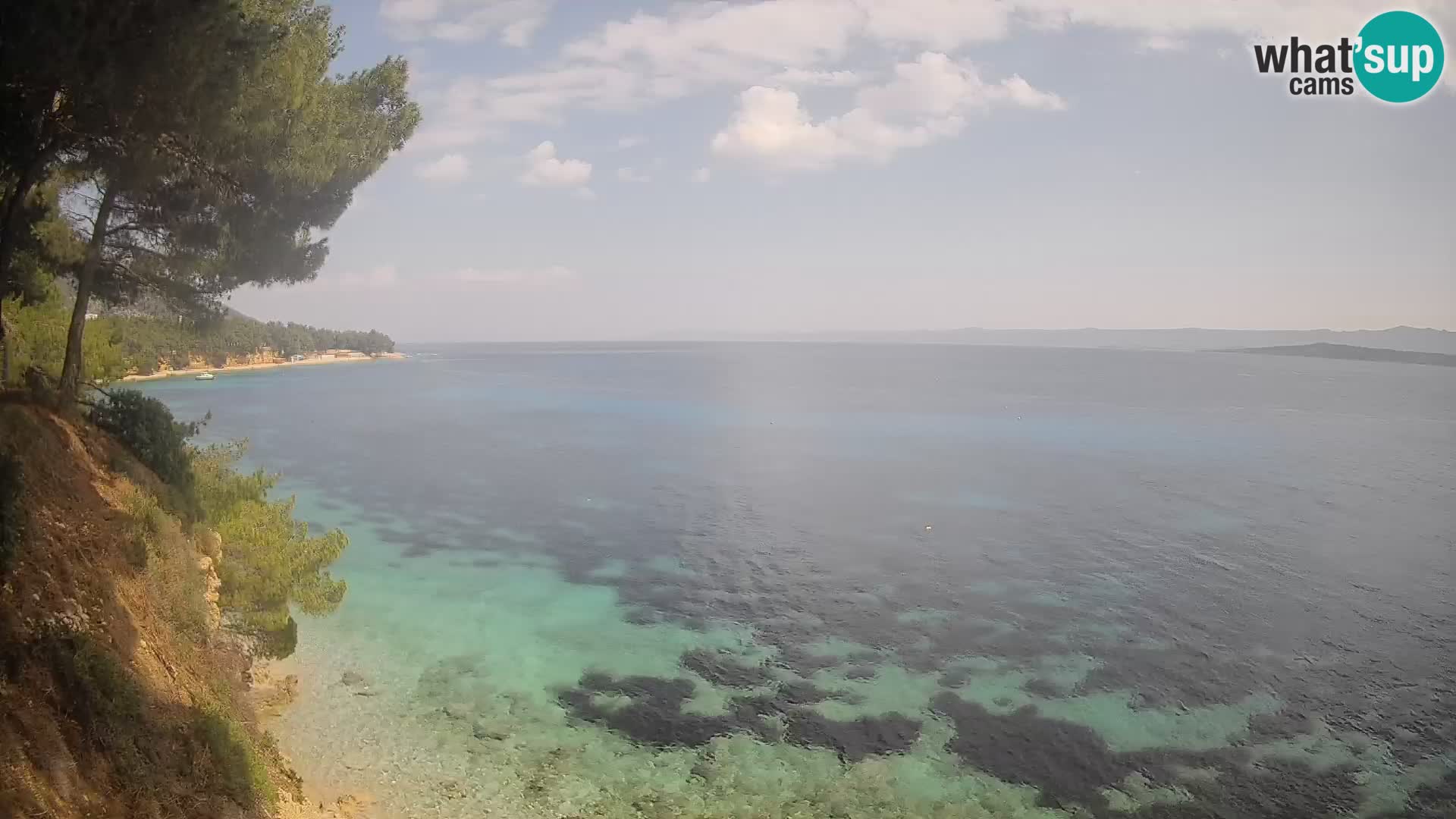 Spletna kamera Plaža Potočine Bol – Pogled v živo na plažo Borak, otok Brač