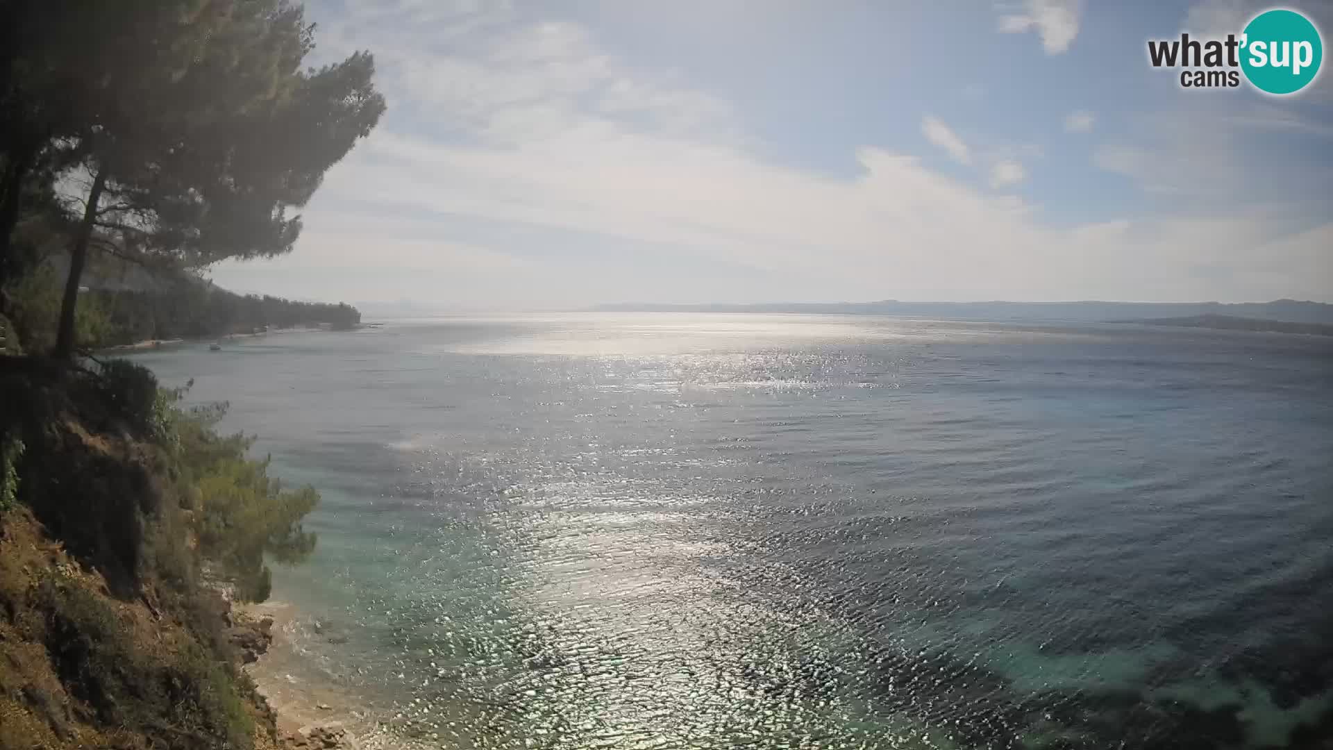 Spletna kamera Plaža Potočine Bol – Pogled v živo na plažo Borak, otok Brač