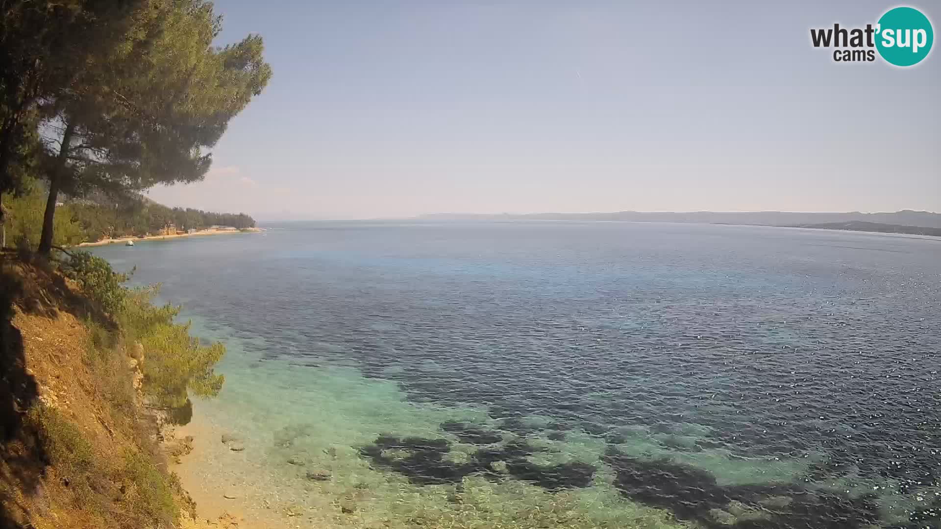 Spletna kamera Plaža Potočine Bol – Pogled v živo na plažo Borak, otok Brač