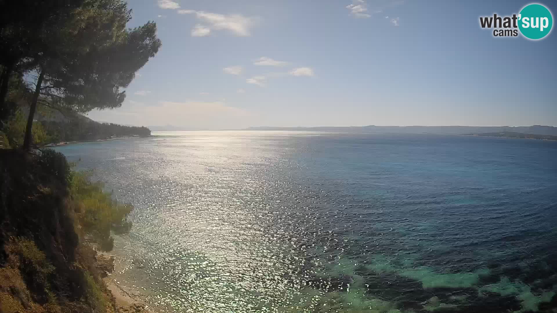 Spletna kamera Plaža Potočine Bol – Pogled v živo na plažo Borak, otok Brač