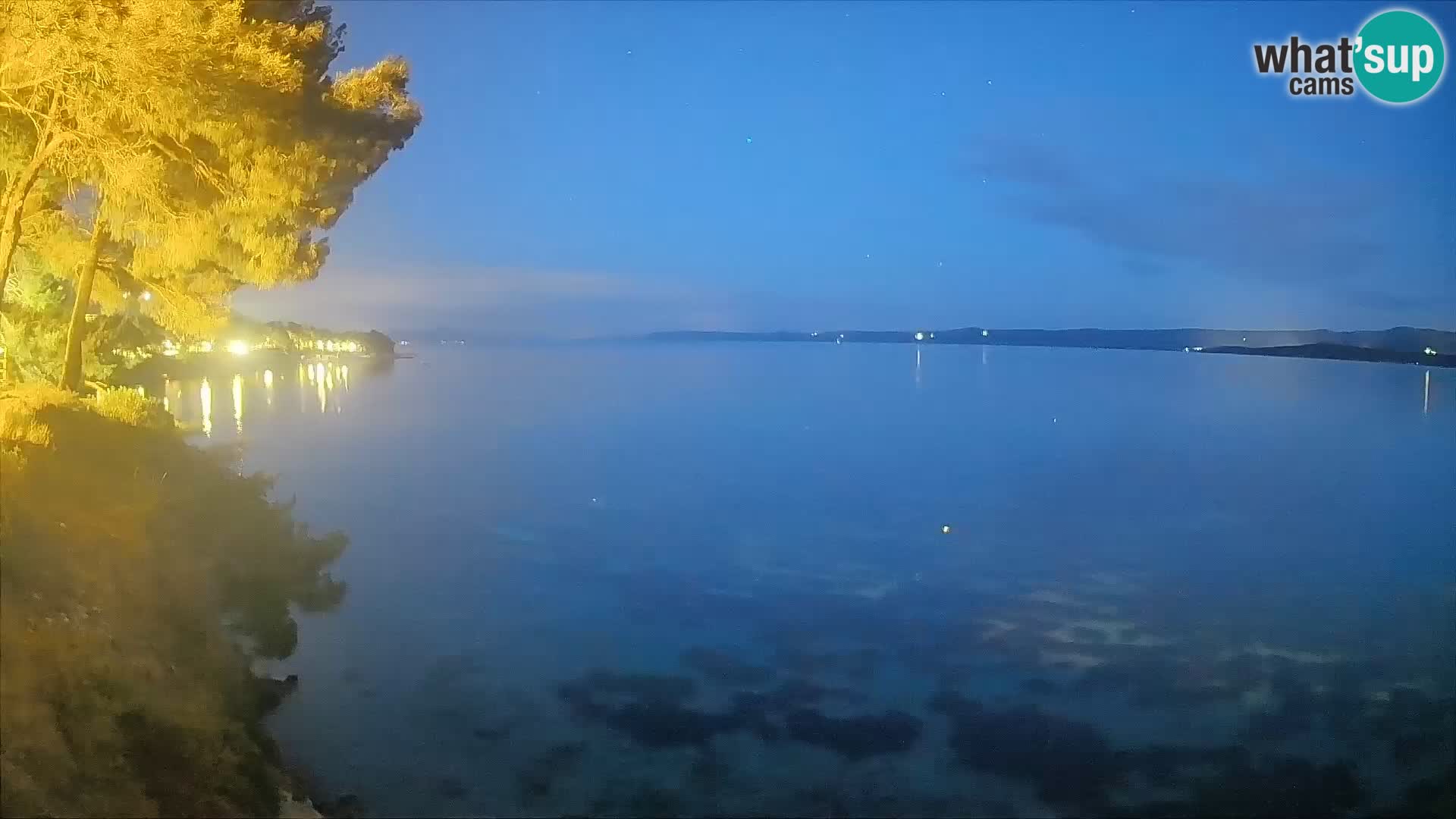 Web kamera Potočine Bol – Pogled uživo na plažu Borak, otok Brač