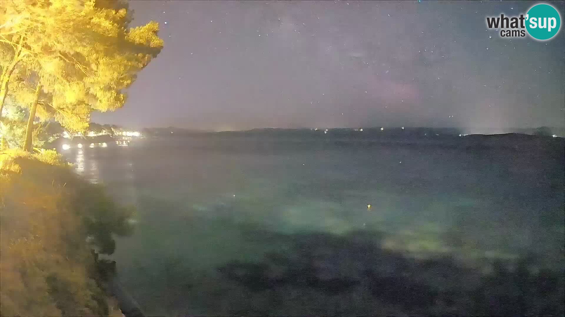 Web kamera Potočine Bol – Pogled uživo na plažu Borak, otok Brač