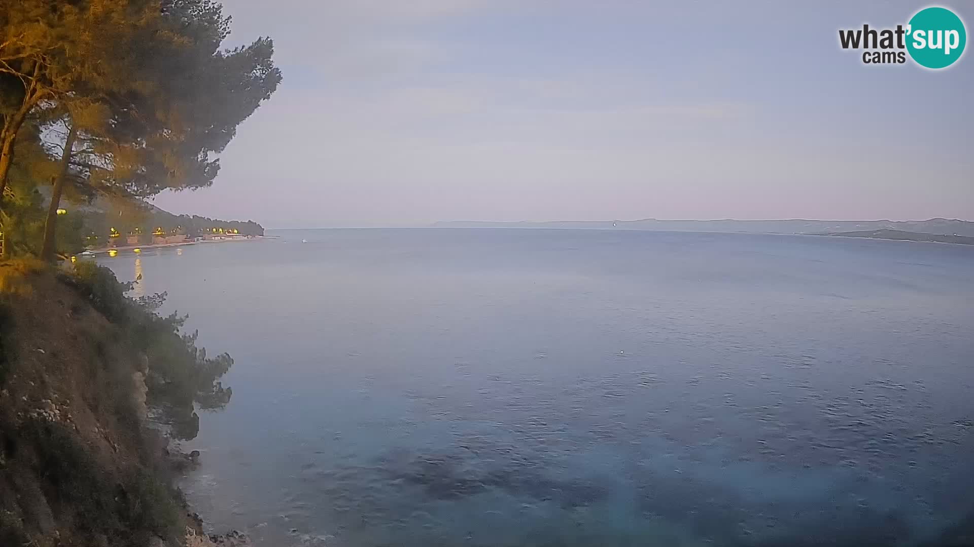 Web kamera Potočine Bol – Pogled uživo na plažu Borak, otok Brač