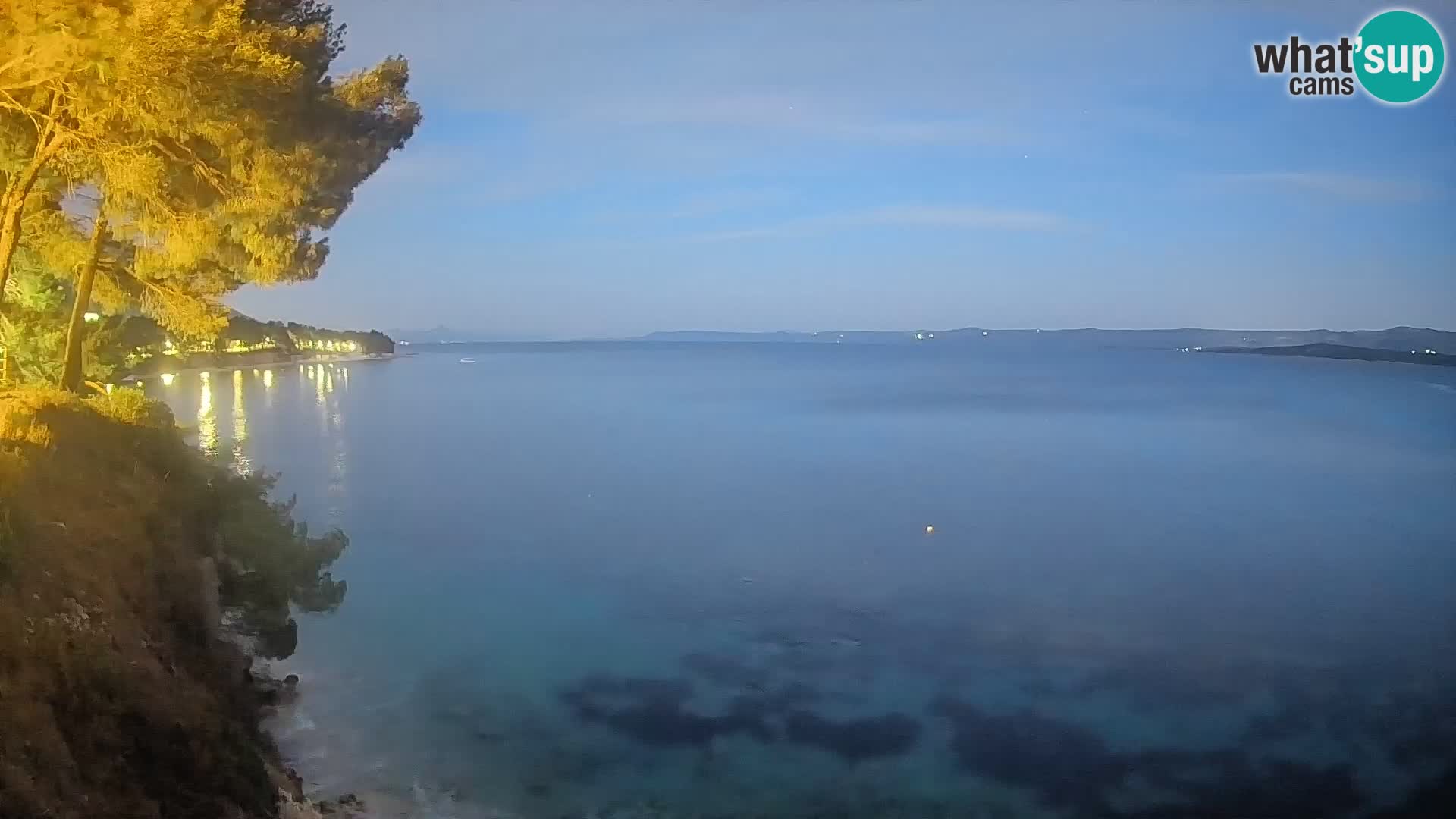 Webcam Spiaggia Potočine Bol – Vista live sulla spiaggia Borak, Isola di Brač