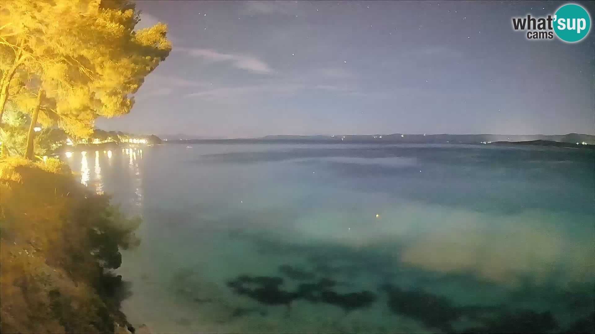 Web kamera Potočine Bol – Pogled uživo na plažu Borak, otok Brač