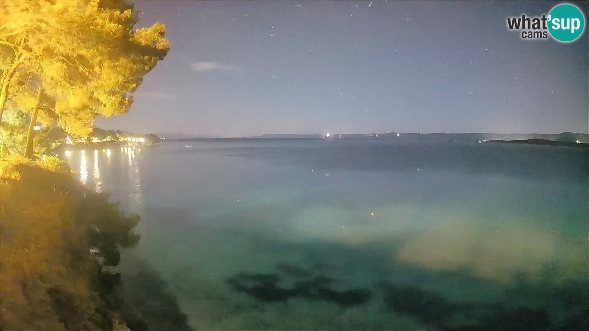 Web kamera Potočine Bol – Pogled uživo na plažu Borak, otok Brač