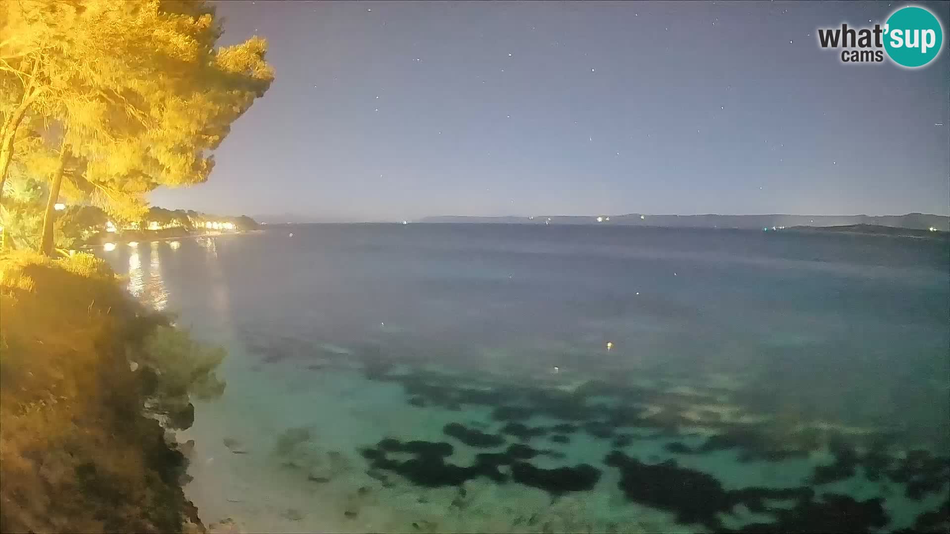 Webcam Spiaggia Potočine Bol – Vista live sulla spiaggia Borak, Isola di Brač