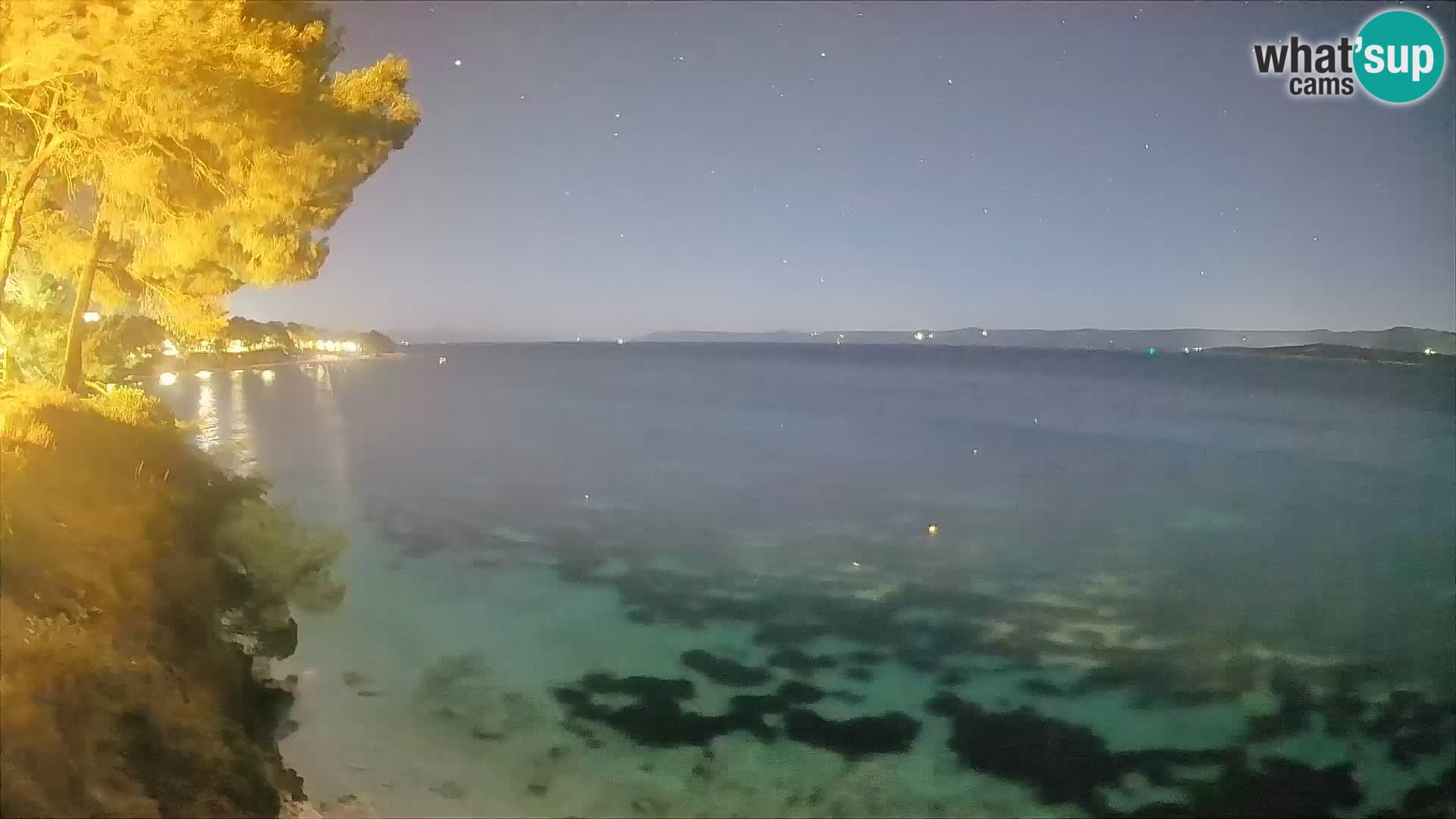 Web kamera Potočine Bol – Pogled uživo na plažu Borak, otok Brač