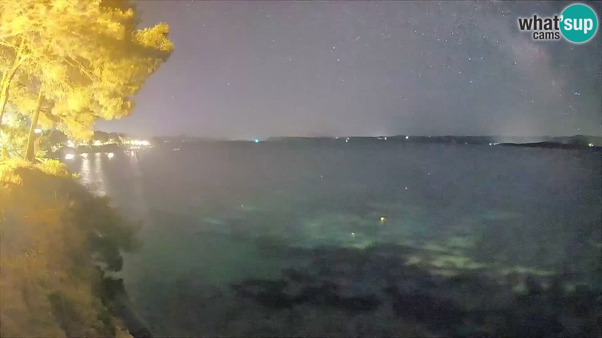 Web kamera Potočine Bol – Pogled uživo na plažu Borak, otok Brač