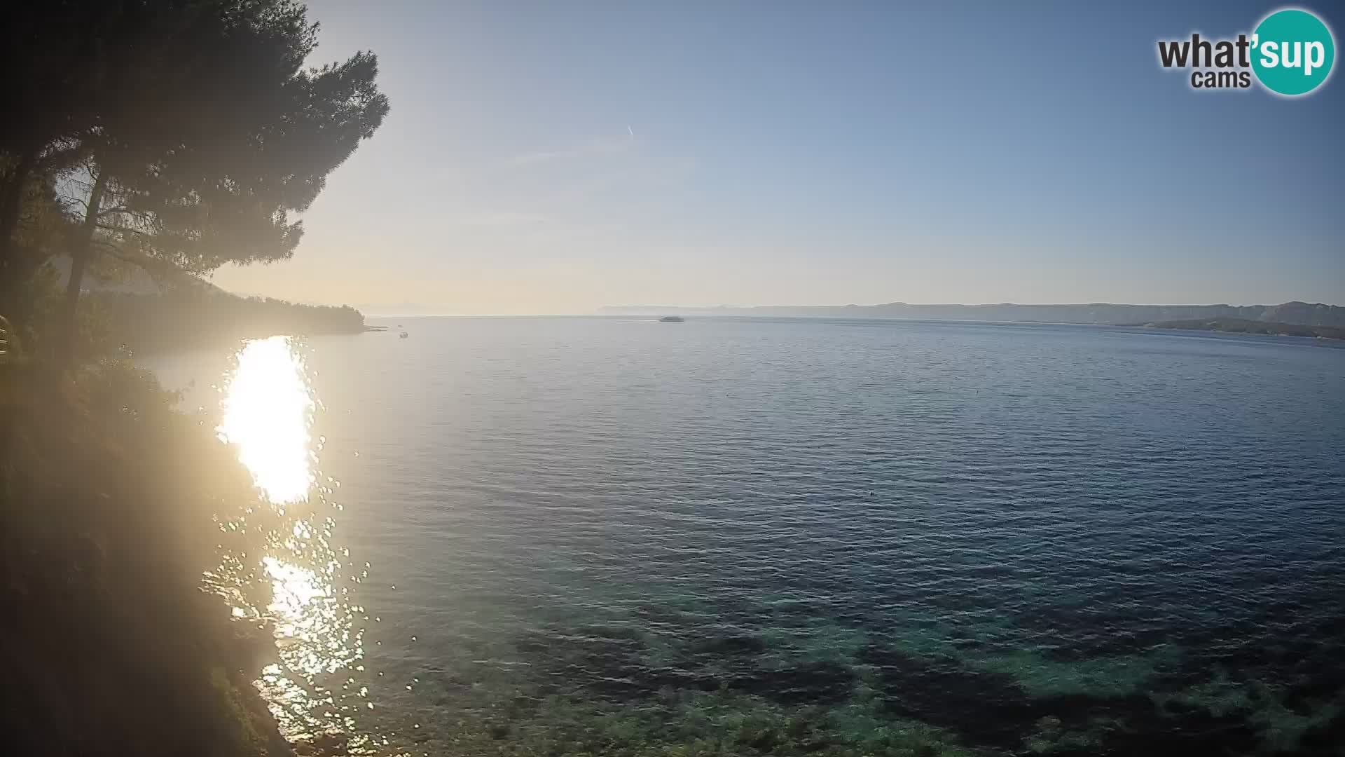 Web kamera Potočine Bol – Pogled uživo na plažu Borak, otok Brač