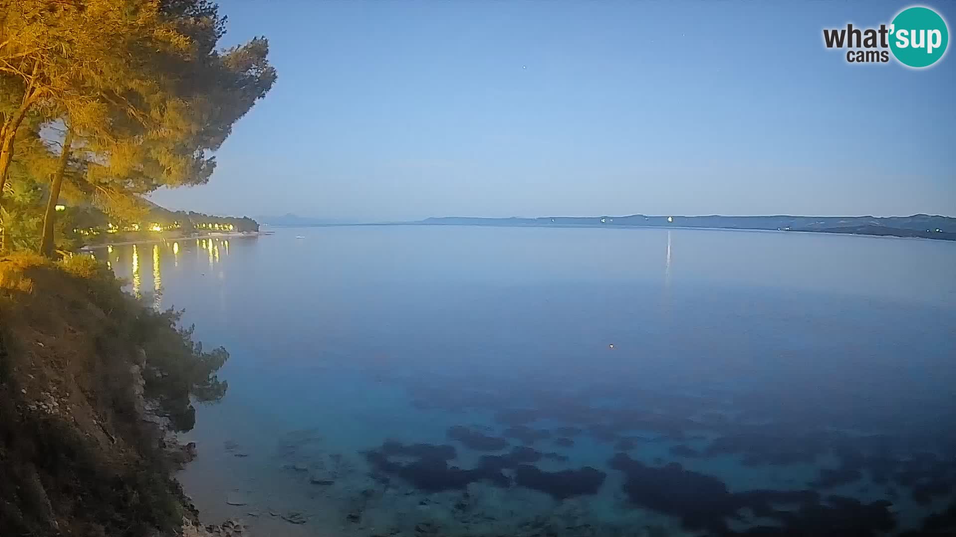 Webcam Spiaggia Potočine Bol – Vista live sulla spiaggia Borak, Isola di Brač