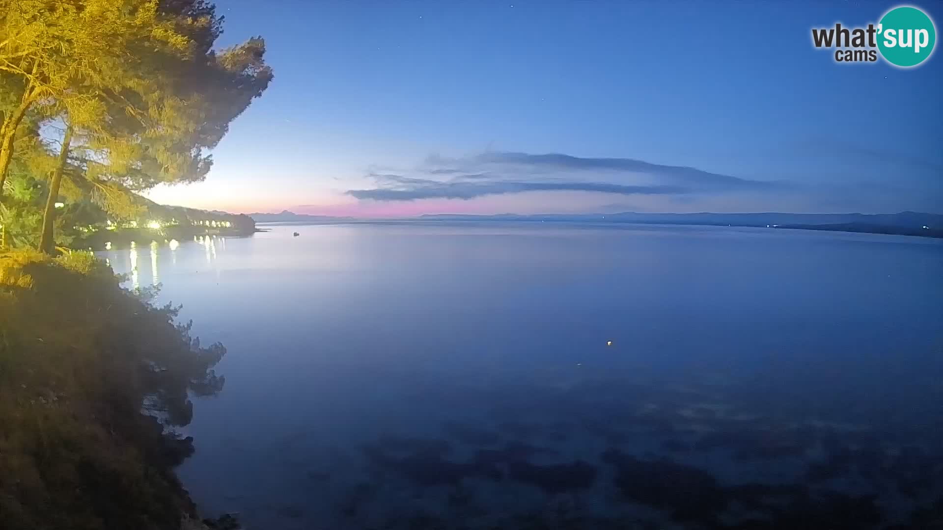 Webcam Playa Potočine Bol – Vista en vivo de Borak Beach, Isla de Brač