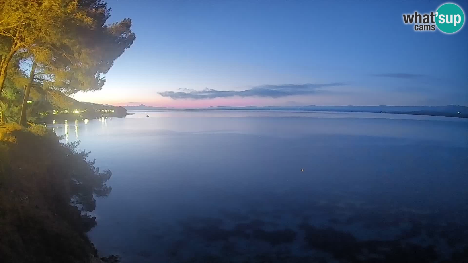 Webcam Playa Potočine Bol – Vista en vivo de Borak Beach, Isla de Brač