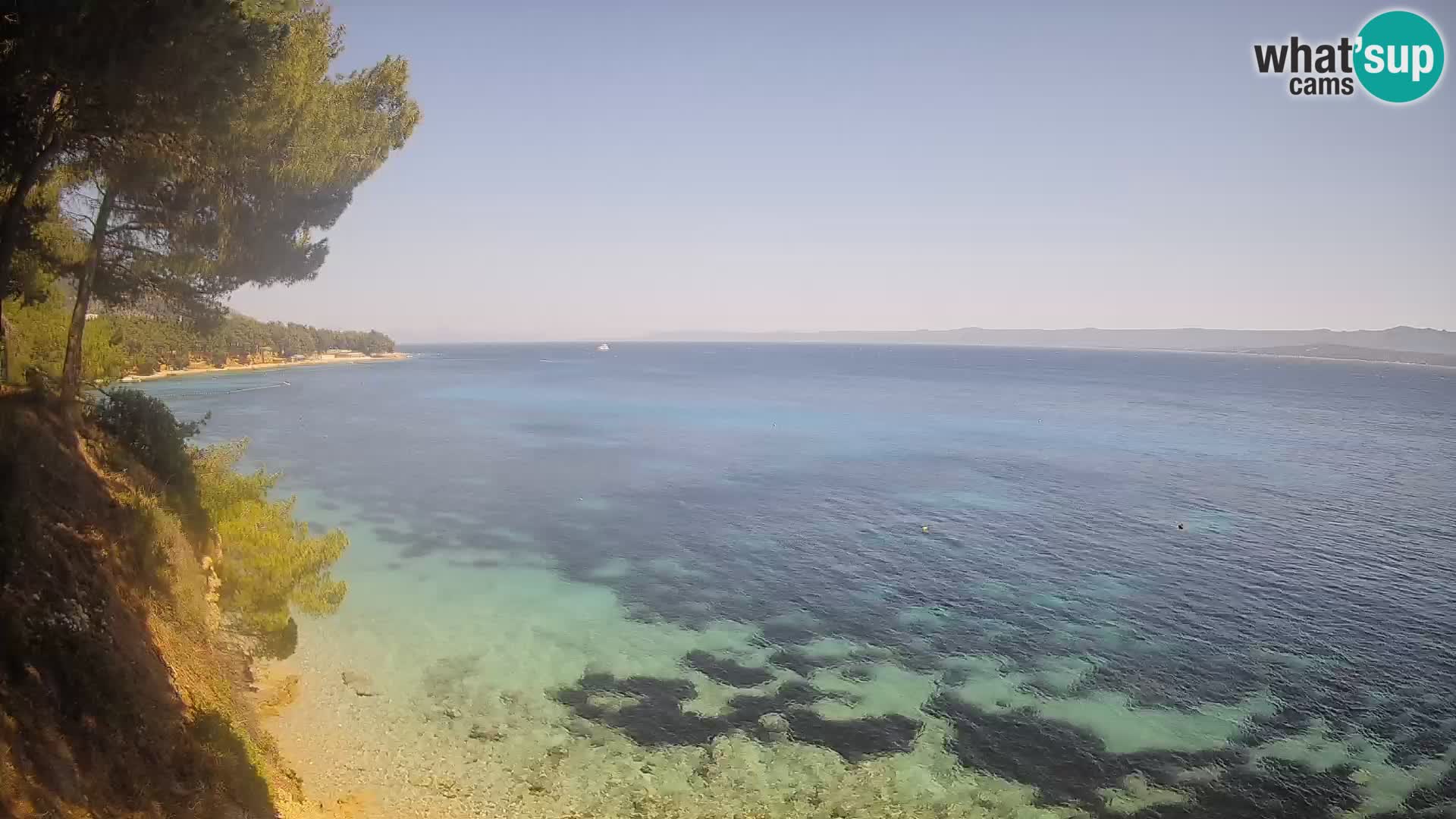 Spletna kamera Plaža Potočine Bol – Pogled v živo na plažo Borak, otok Brač