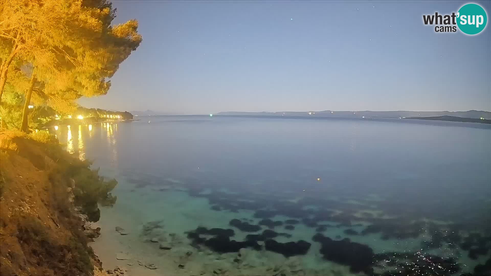 Webcam Spiaggia Potočine Bol – Vista live sulla spiaggia Borak, Isola di Brač