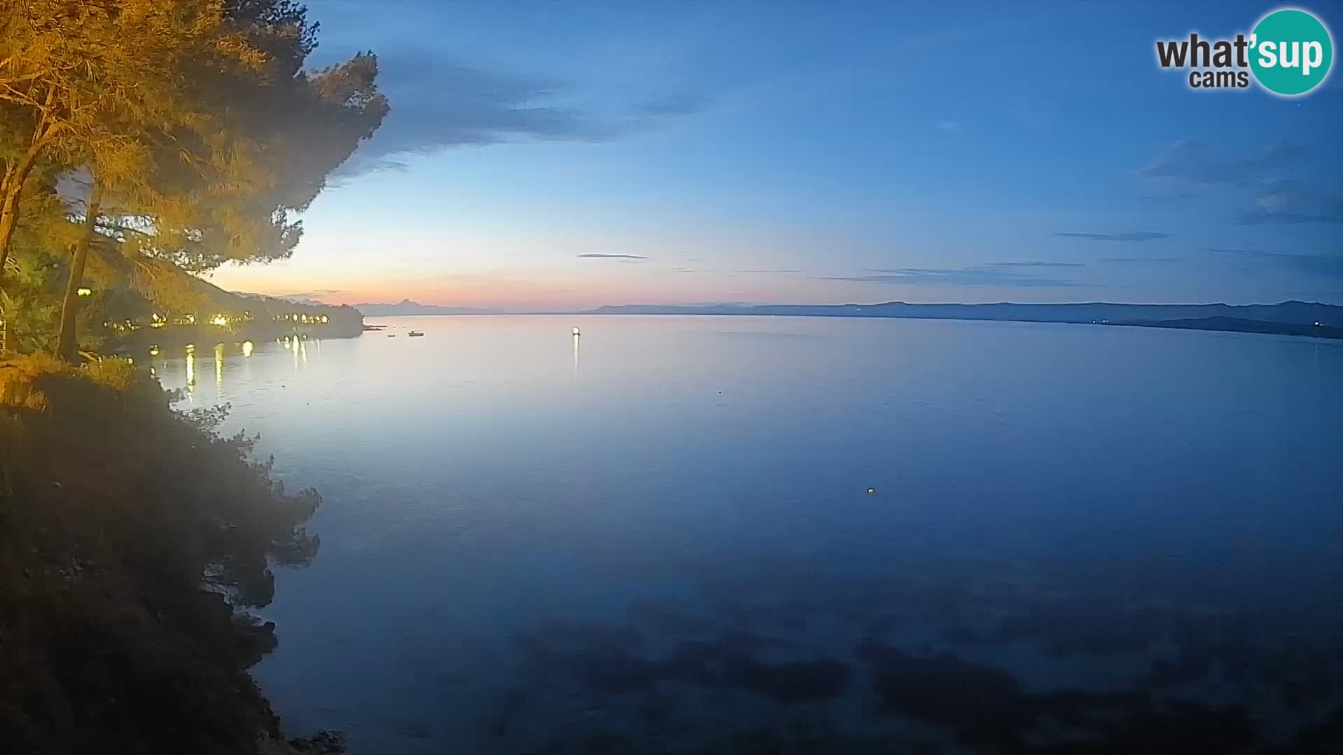 Webcam Spiaggia Potočine Bol – Vista live sulla spiaggia Borak, Isola di Brač