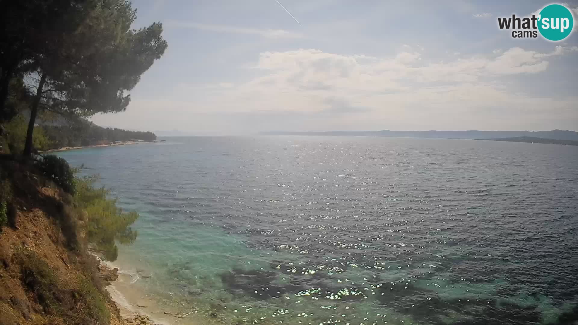 Spletna kamera Plaža Potočine Bol – Pogled v živo na plažo Borak, otok Brač