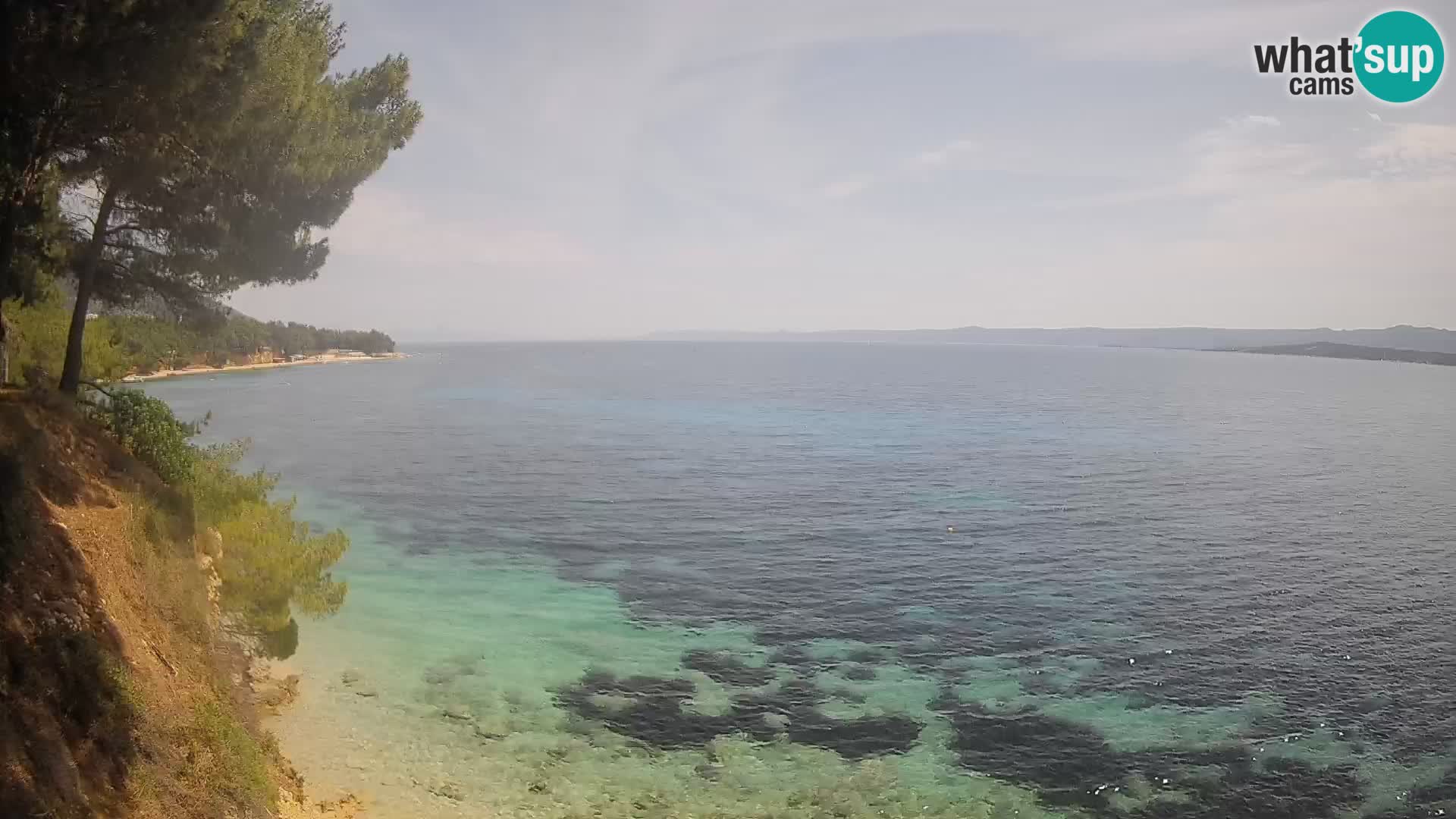 Spletna kamera Plaža Potočine Bol – Pogled v živo na plažo Borak, otok Brač