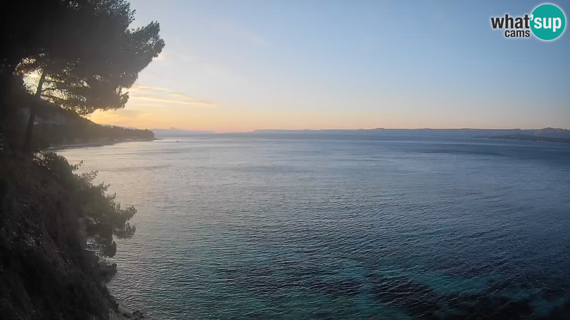 Web kamera Potočine Bol – Pogled uživo na plažu Borak, otok Brač