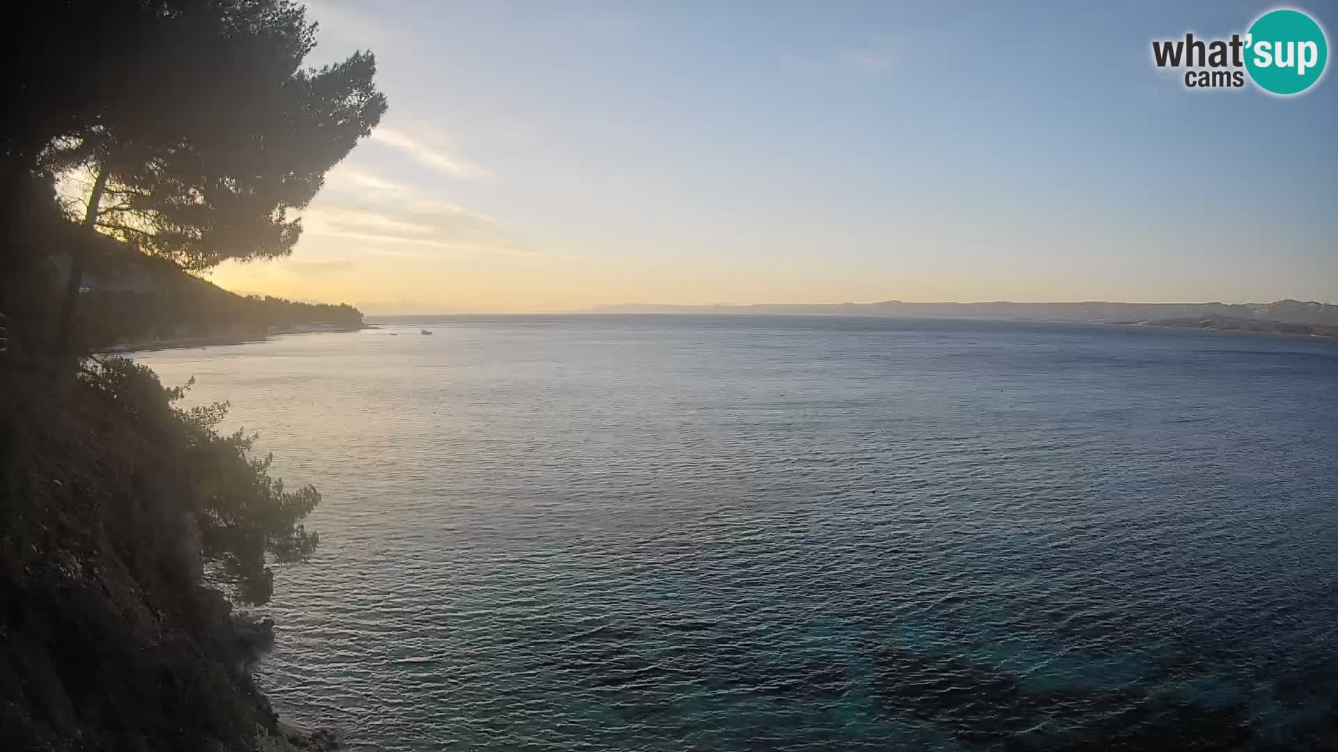 Webcam Spiaggia Potočine Bol – Vista live sulla spiaggia Borak, Isola di Brač