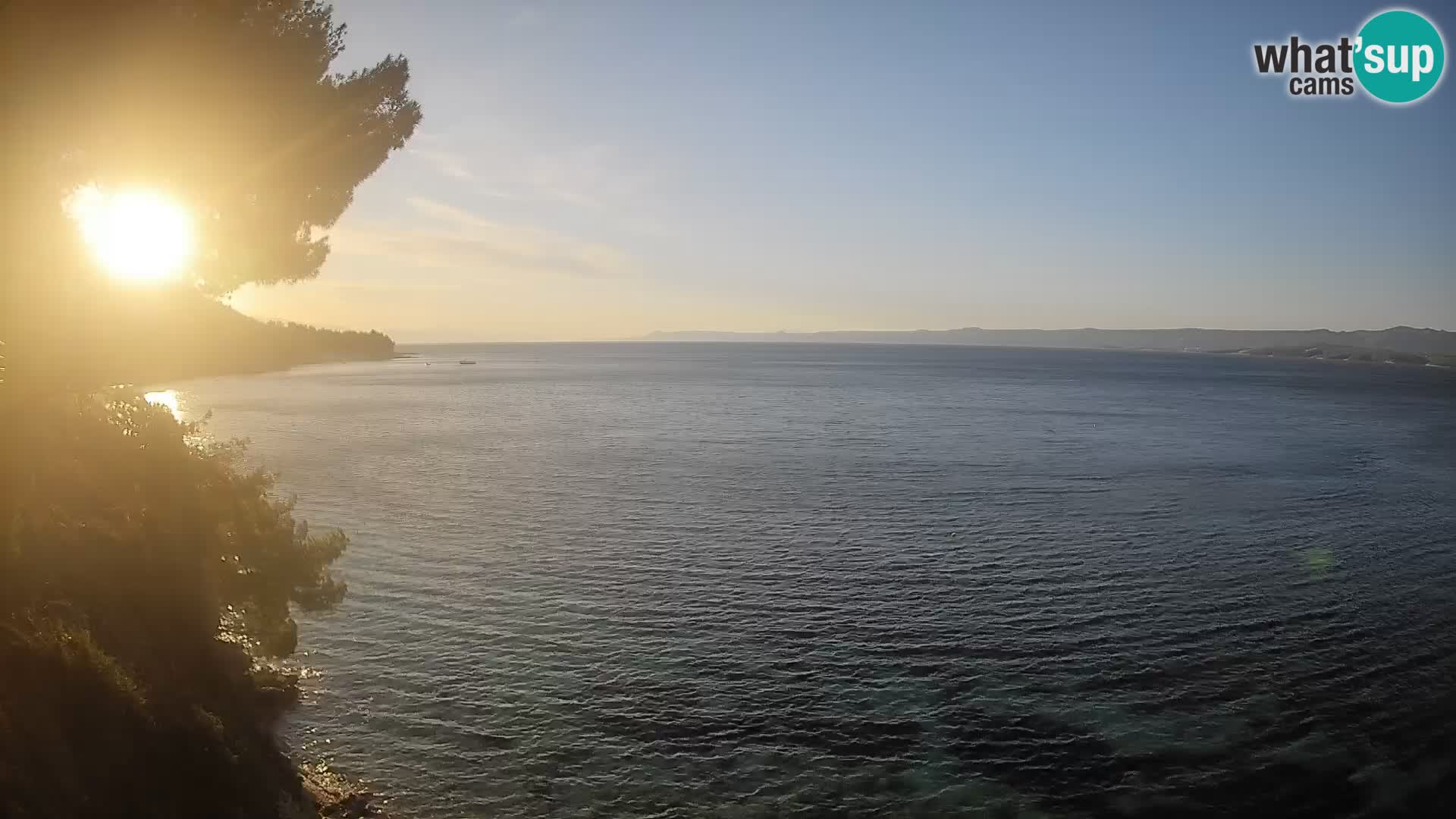 Web kamera Potočine Bol – Pogled uživo na plažu Borak, otok Brač